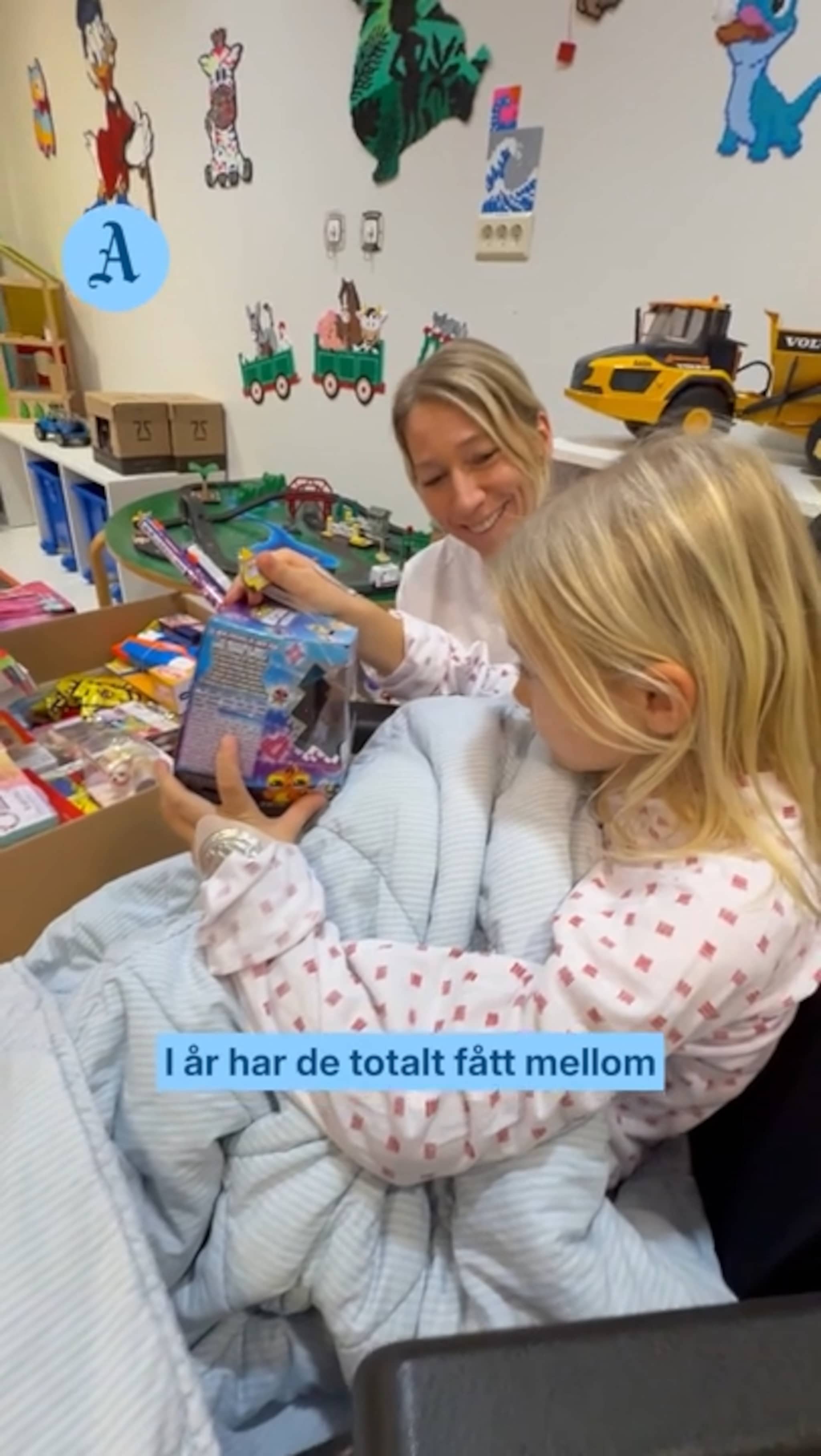 Skjeggnissene besøker barn på sykehus