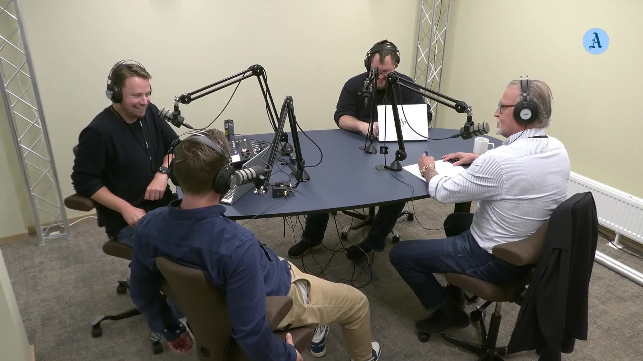 Agderposten på ball #144 - Pengeutdeling og opphetet Arendal-diskusjon