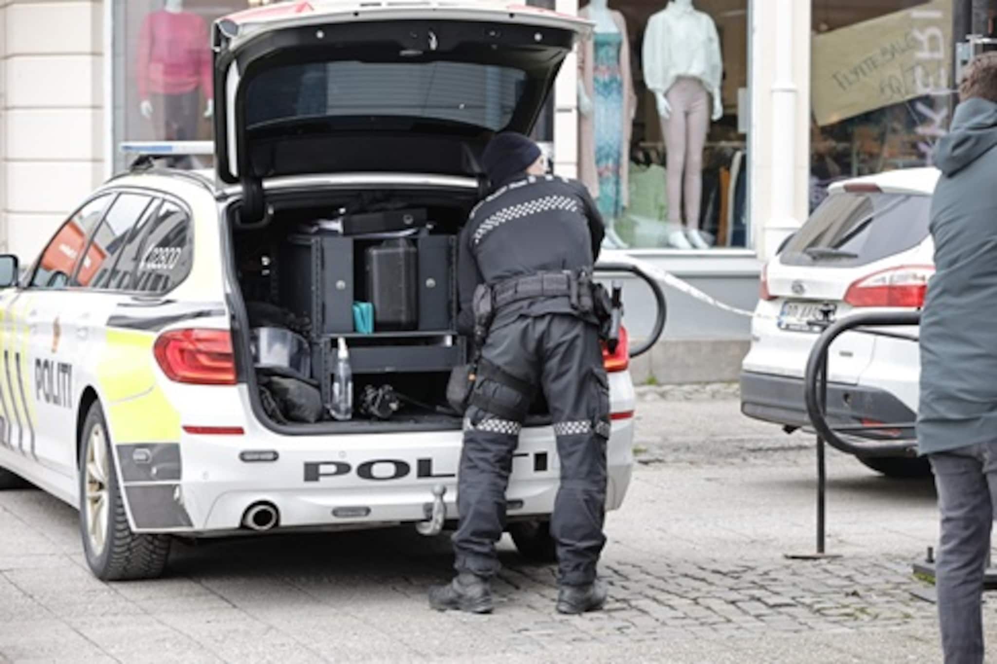 Rettssaken i apotekdrapet går mot slutten. Samtidig er avdød austegd siktet for dobbeldrap