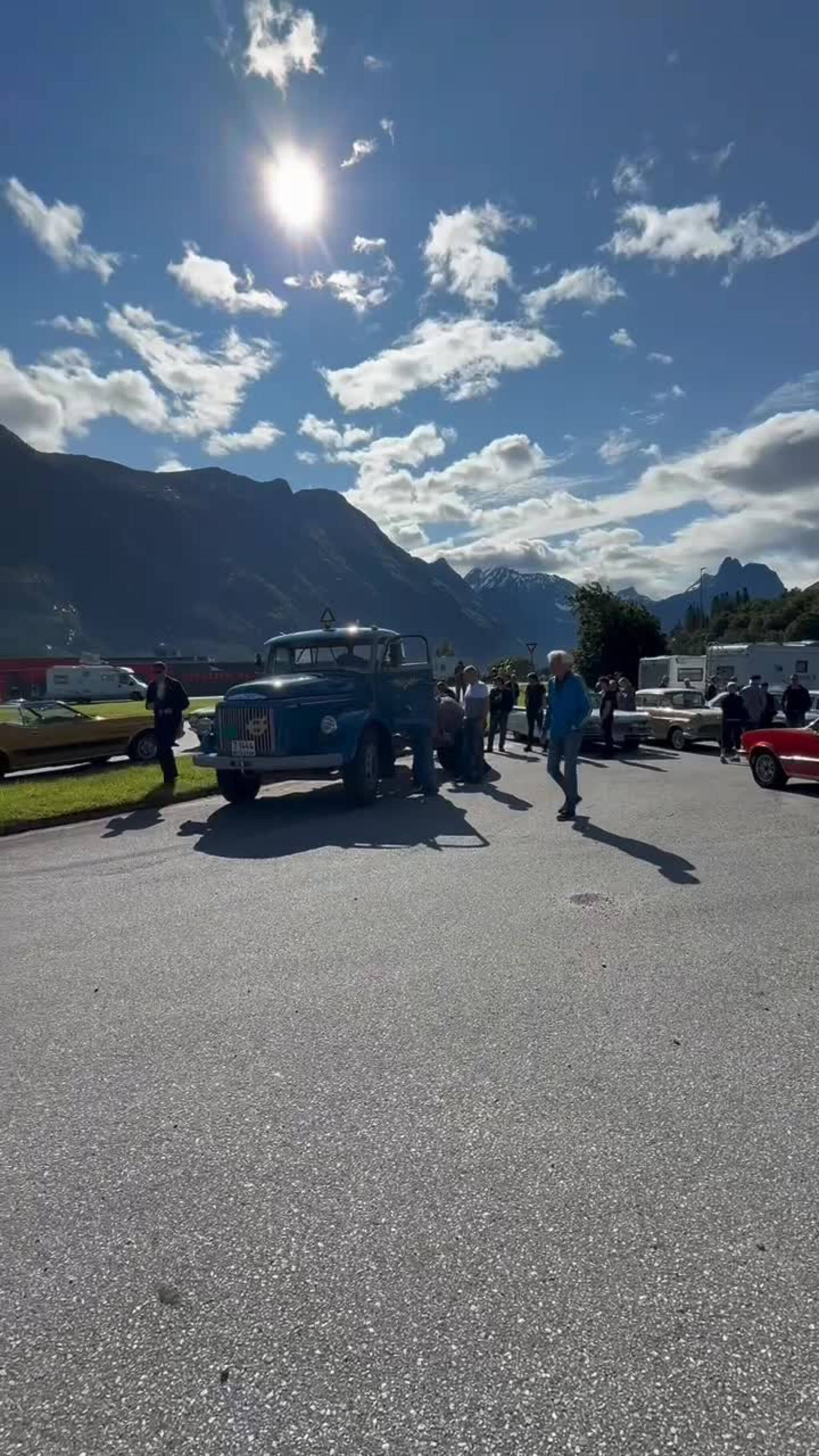 Veteranbiltreff på Øran.