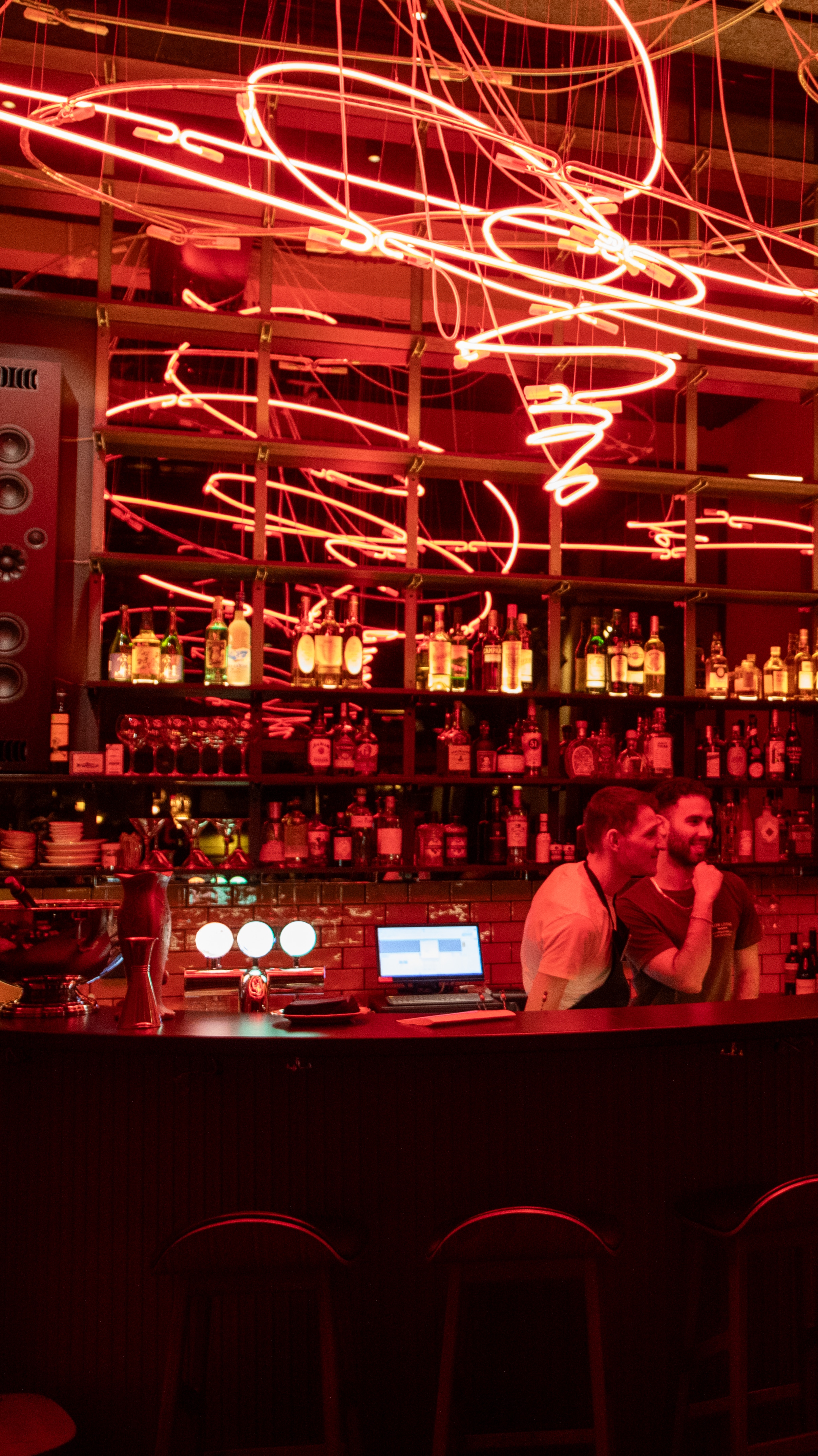 Forhåndsvisning av Bli med på en ny vinbar!