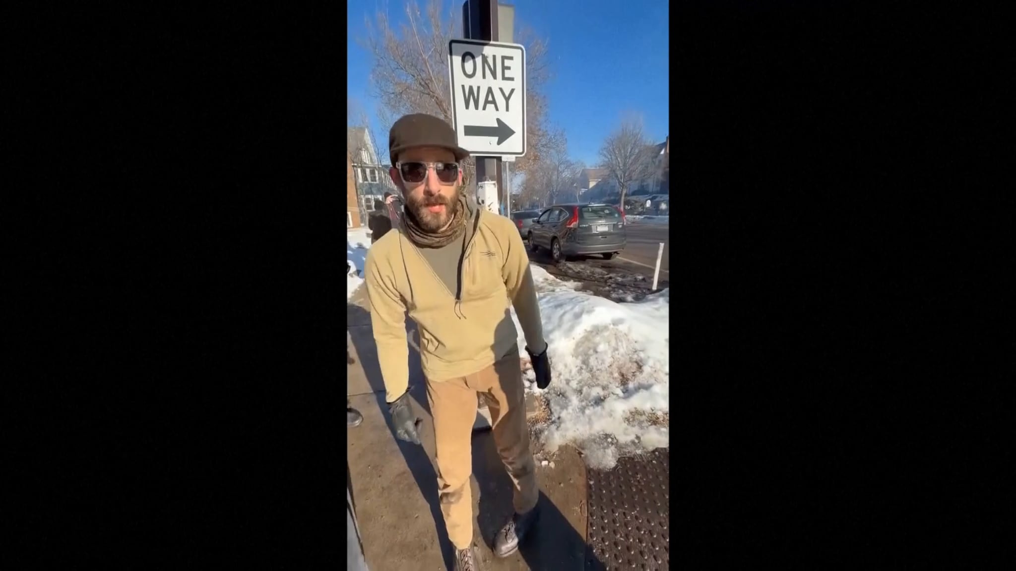 Video viser Alex Pretti i konfrontasjon med føderale agenter 11 dager før han ble skutt