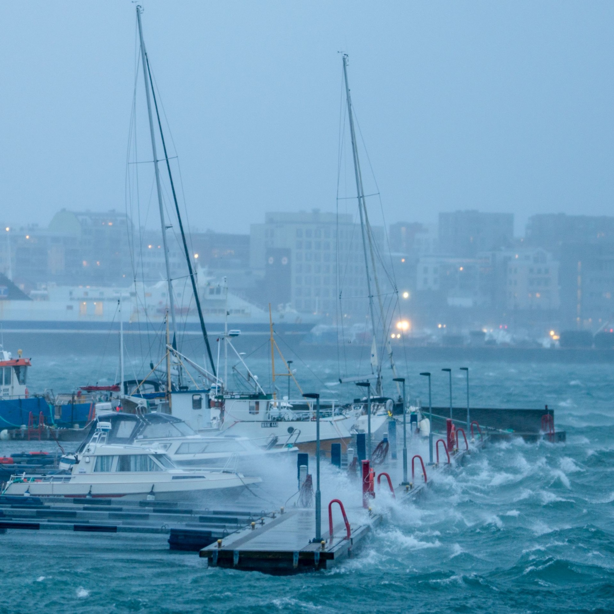 Ekstremværet Ingunn i bilder.