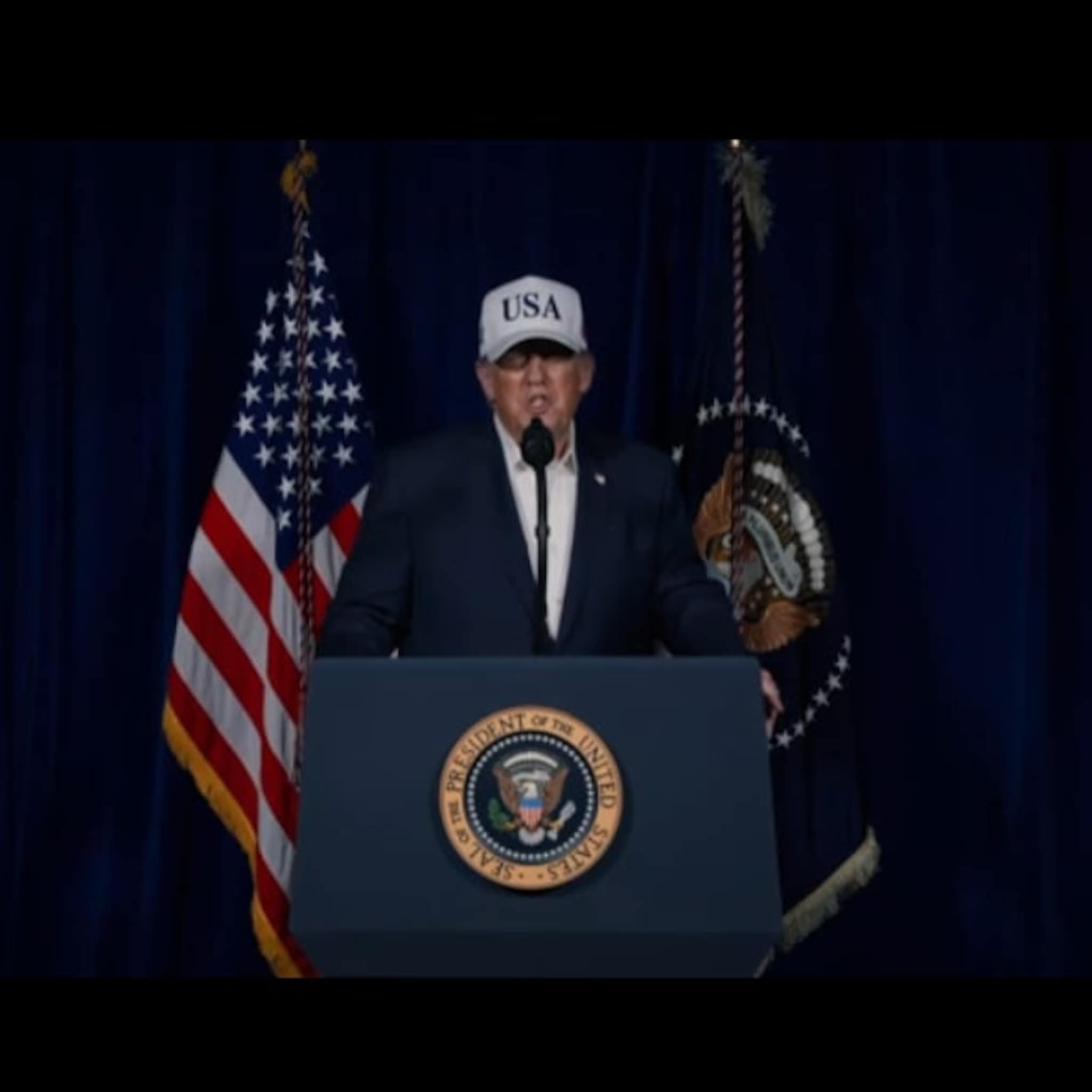 Trump til iranere i video: – Når vi er ferdige, ta over regjeringen