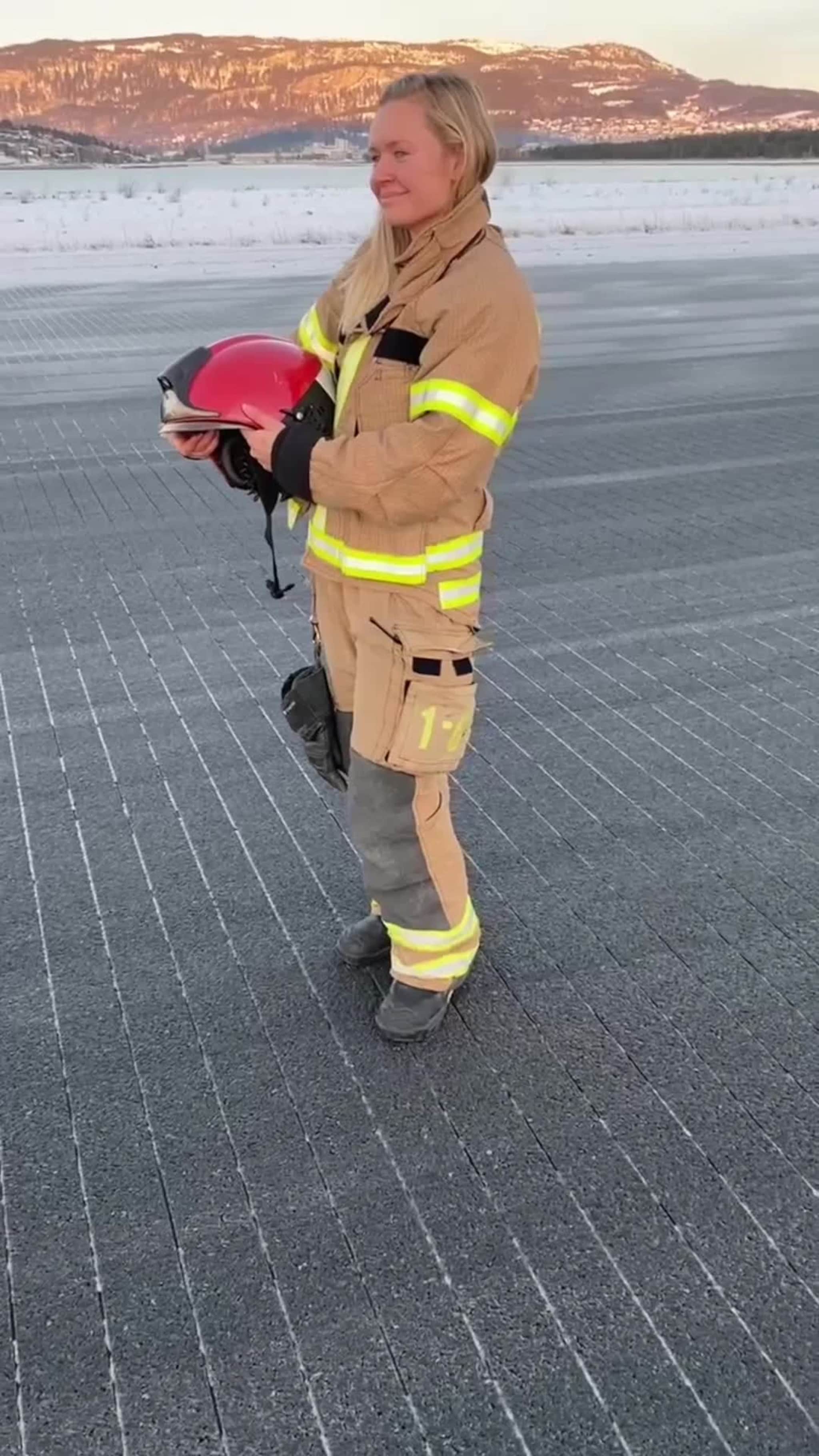 Linn (32) er eneste kvinne på jobben