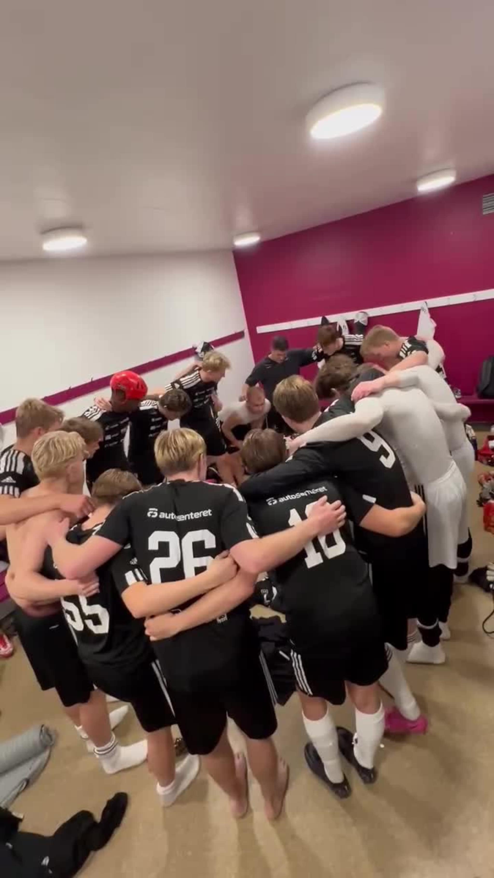 Malvik/Hommelvik-jubel etter seier over Rørvik