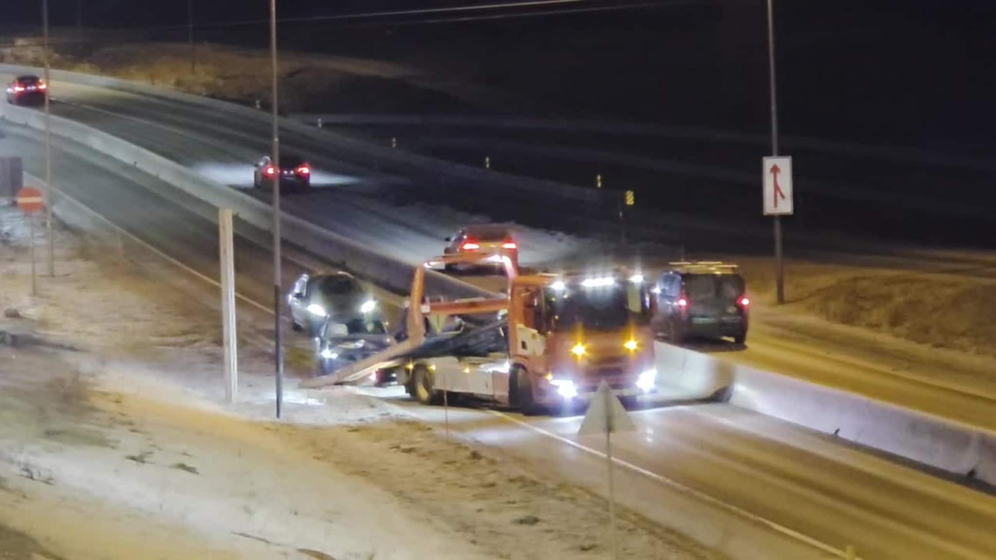 Trafikkuhell på E6 på Vikhammer