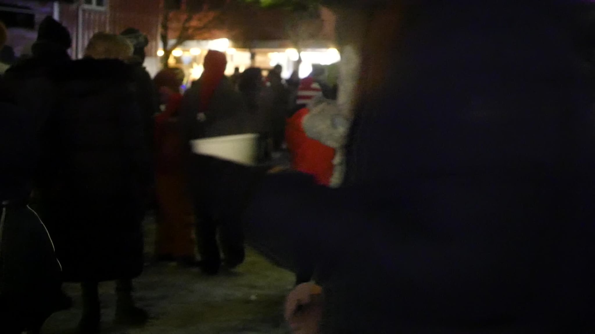Tente juletregrana på torget