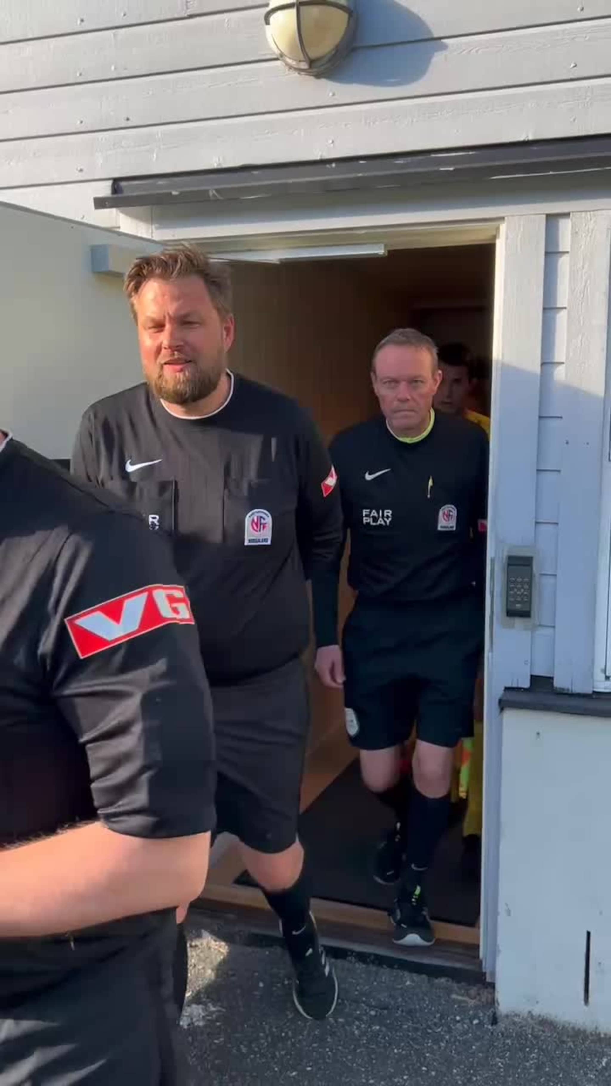 Innmarsj: Osterøy-Arna-Bjørnar