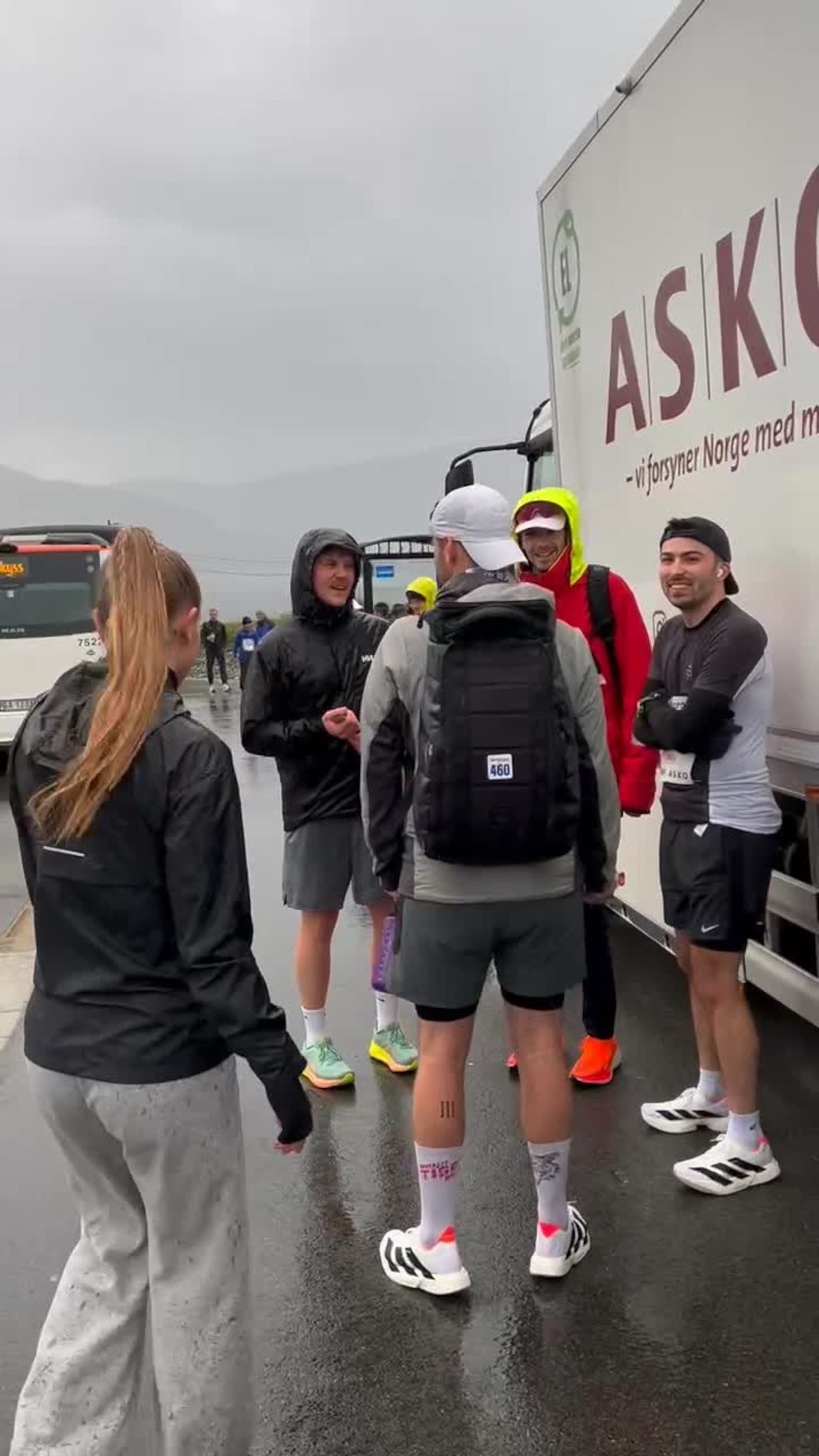 Folkefest på Garnes