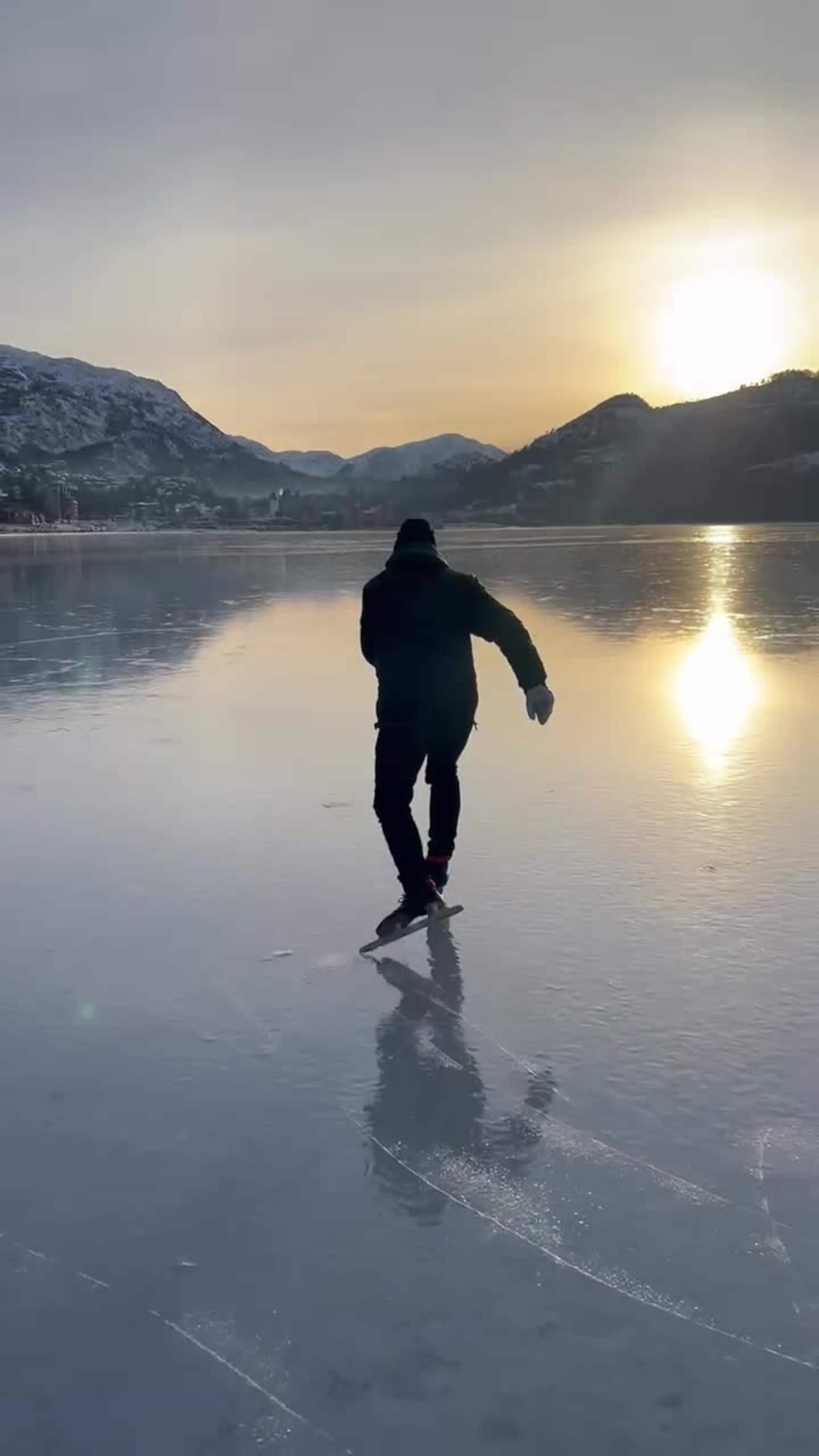 Skøyteidyll på Arnavågen