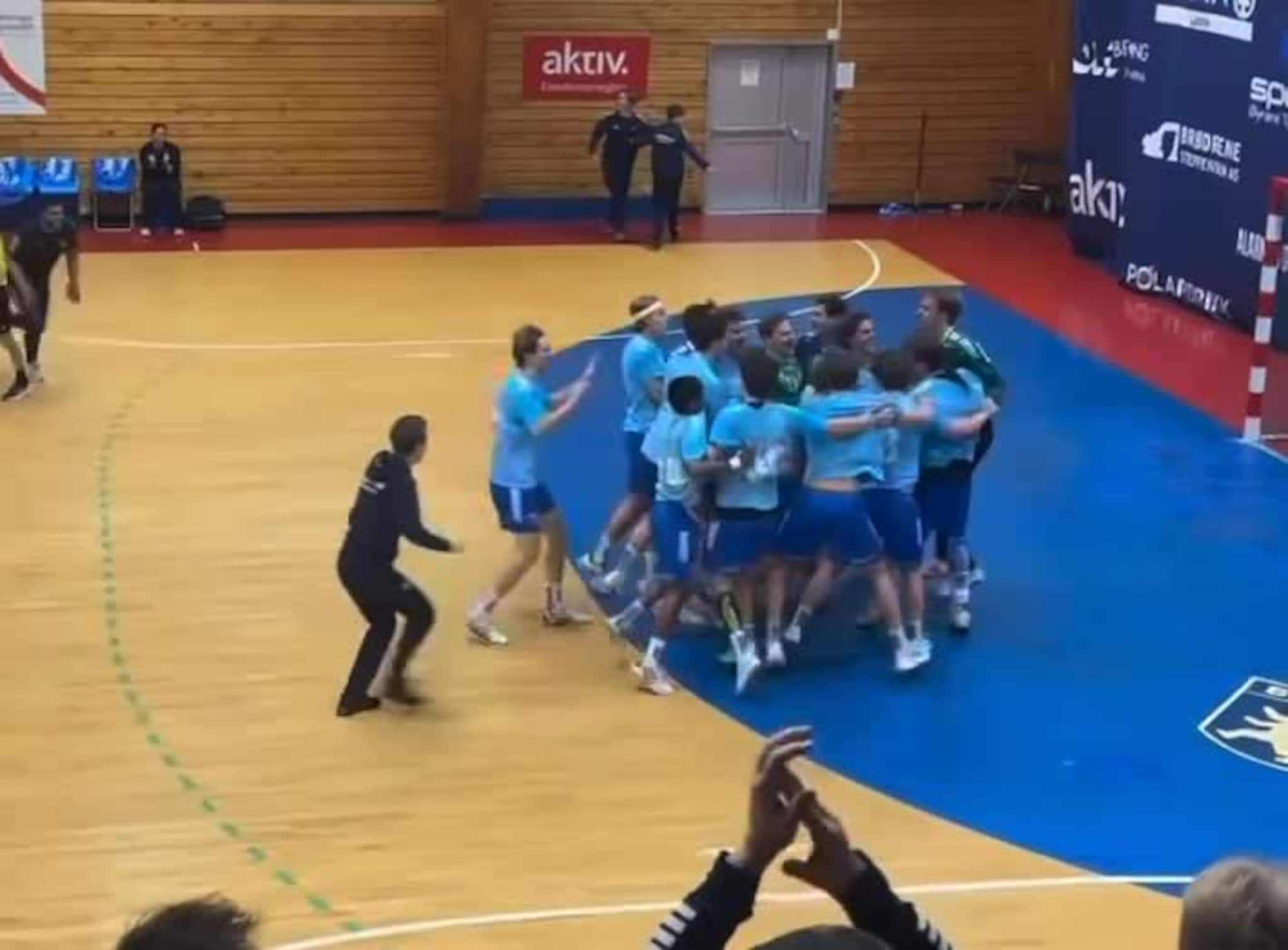 Her går Bjørnarhallen amok etter livsviktig hjemmeseier