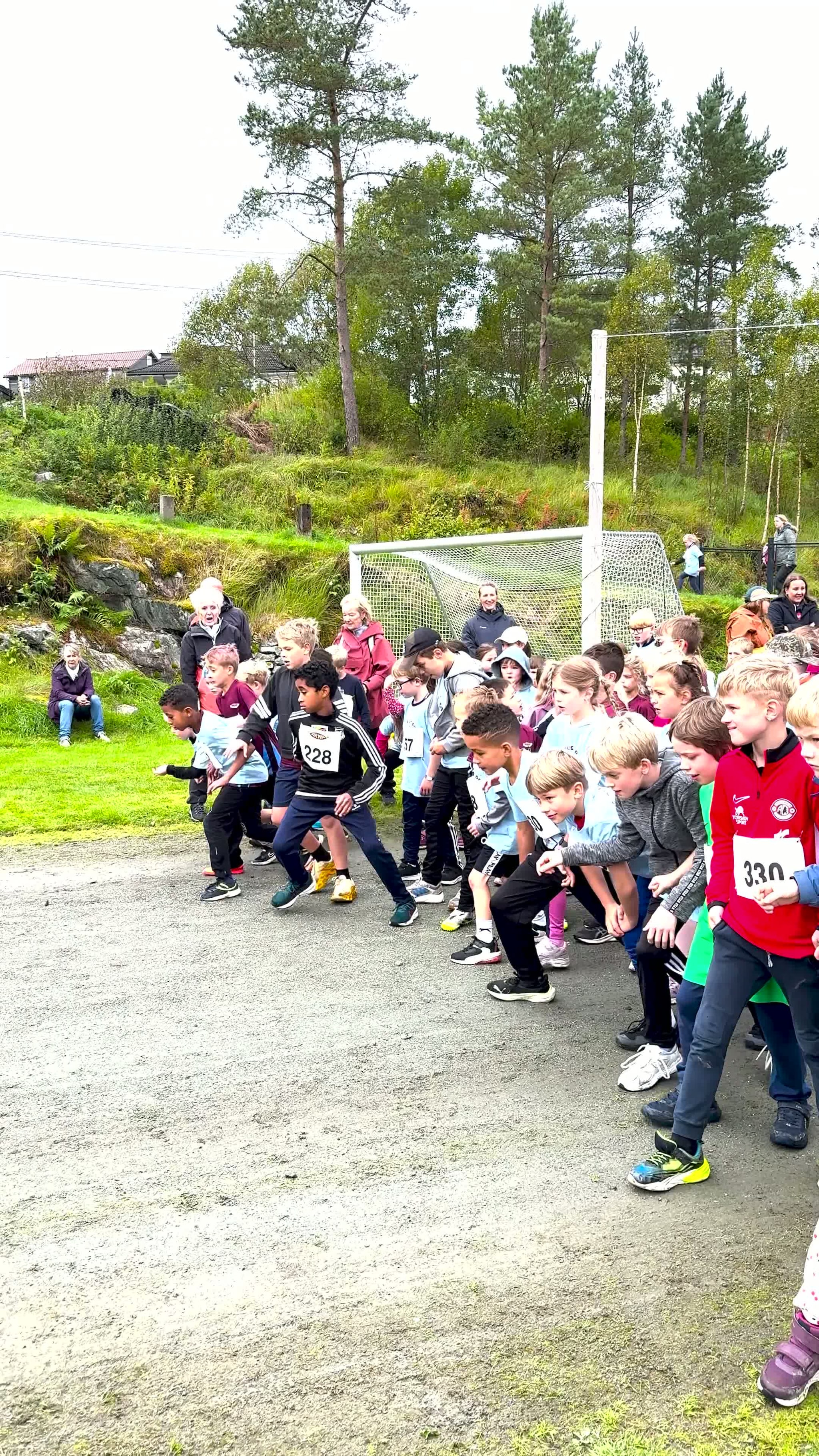 Folkefest på Arna stadion!