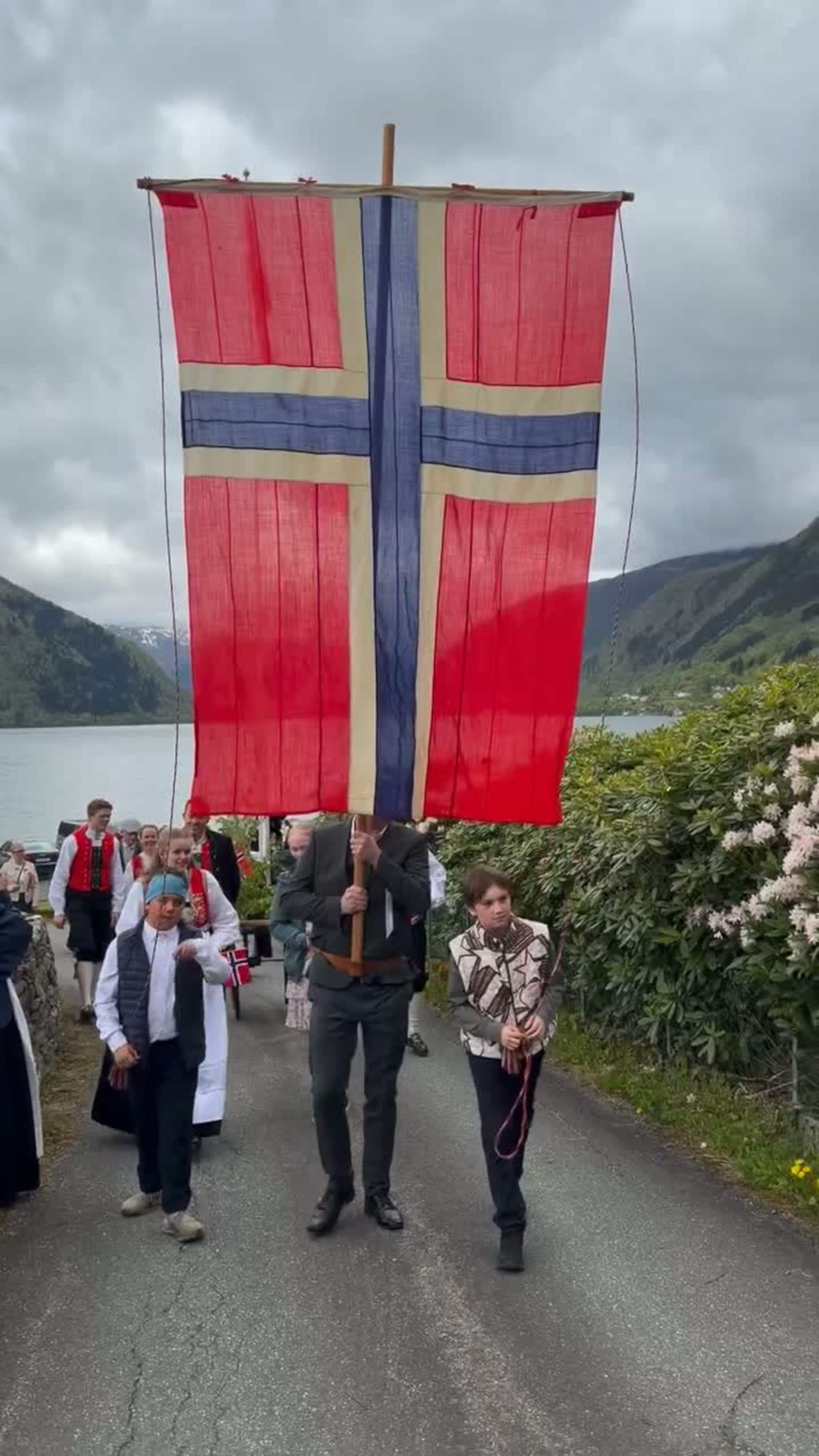17. mai-feiring på Bruvik