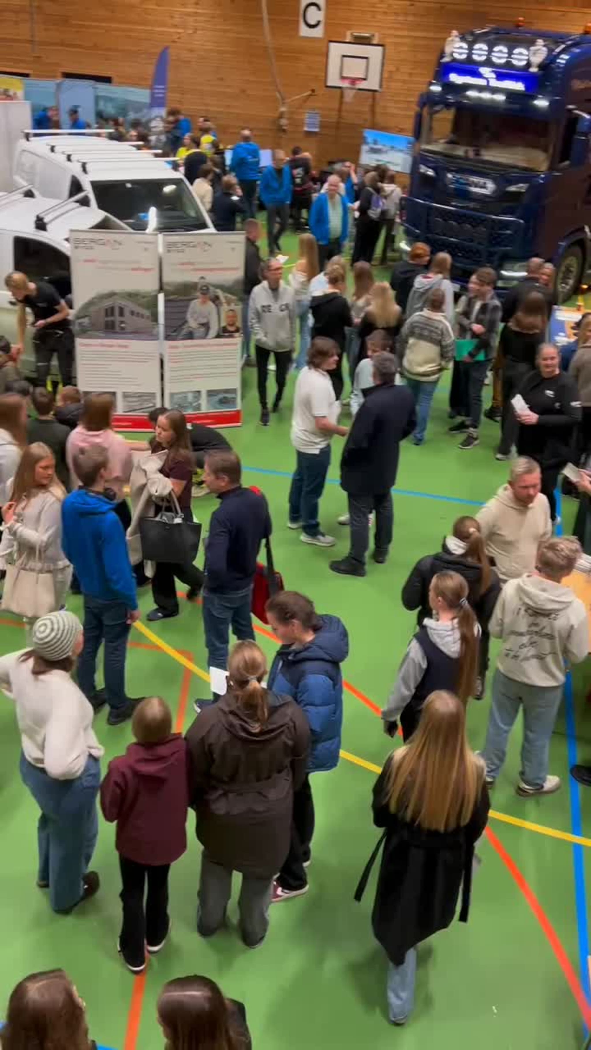 Jobb- og utdanningsmesse i Osterøyhallen