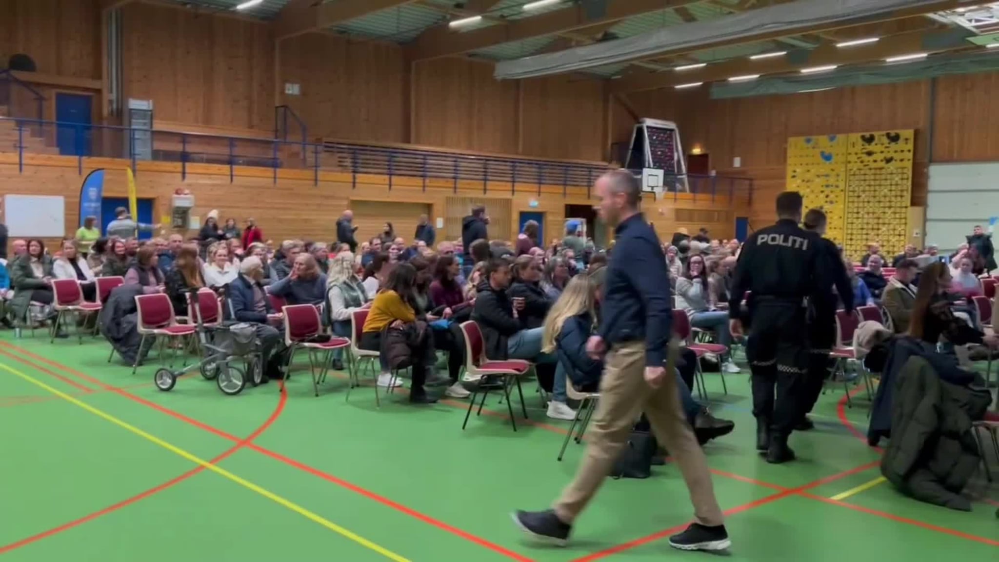 Folkemøte i Osterøyhallen