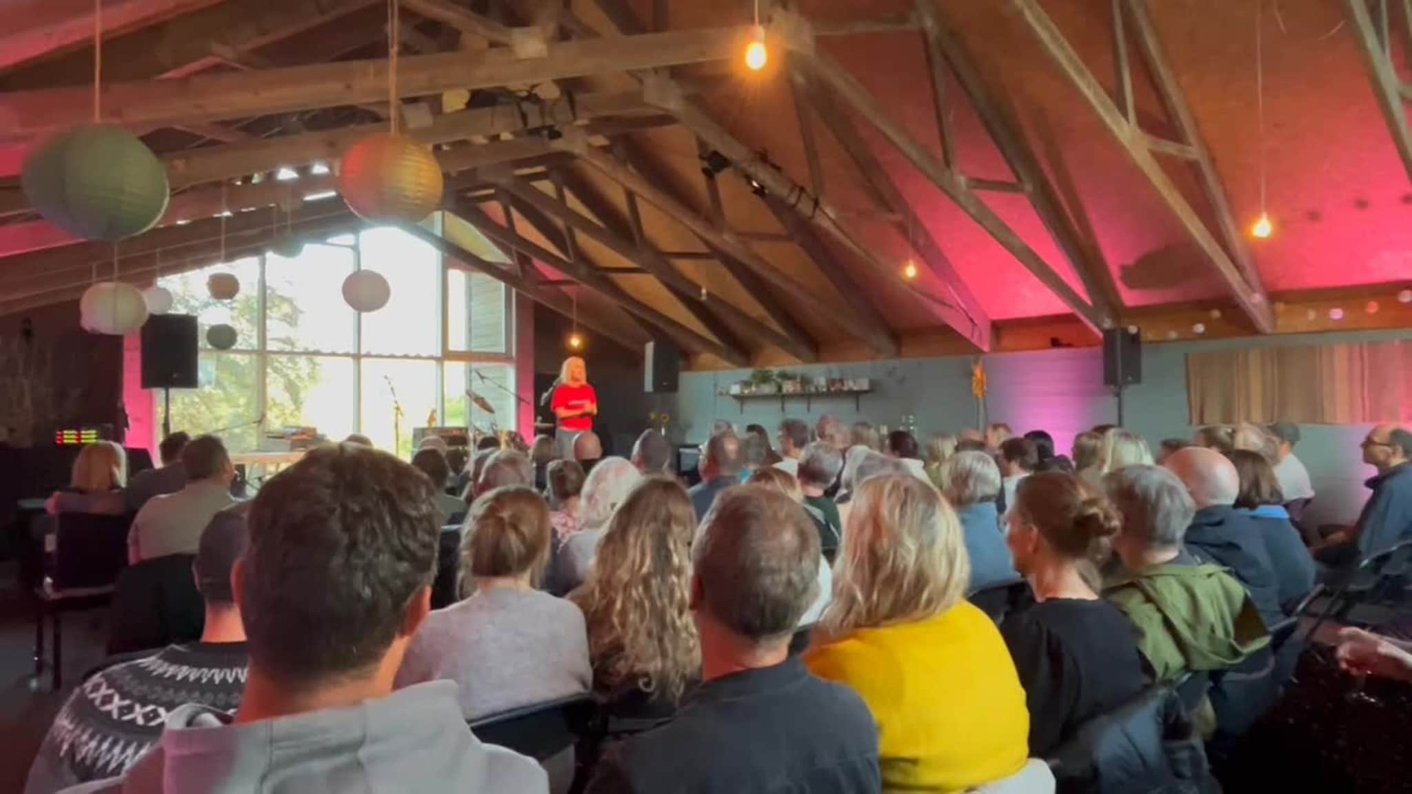 «Fra downtown Bremanger til downtown Unneland»