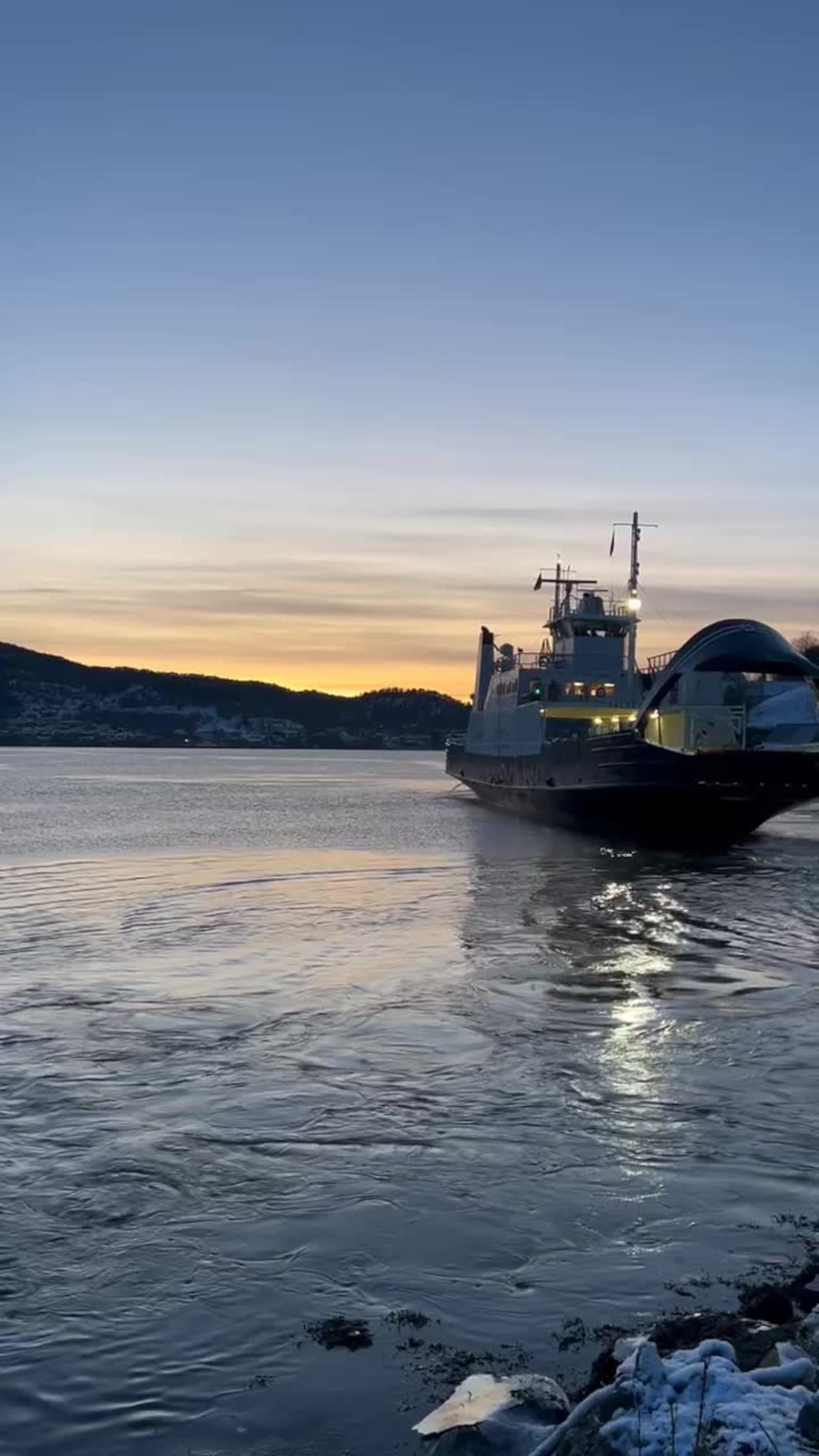 MF Solskjen på fjorden