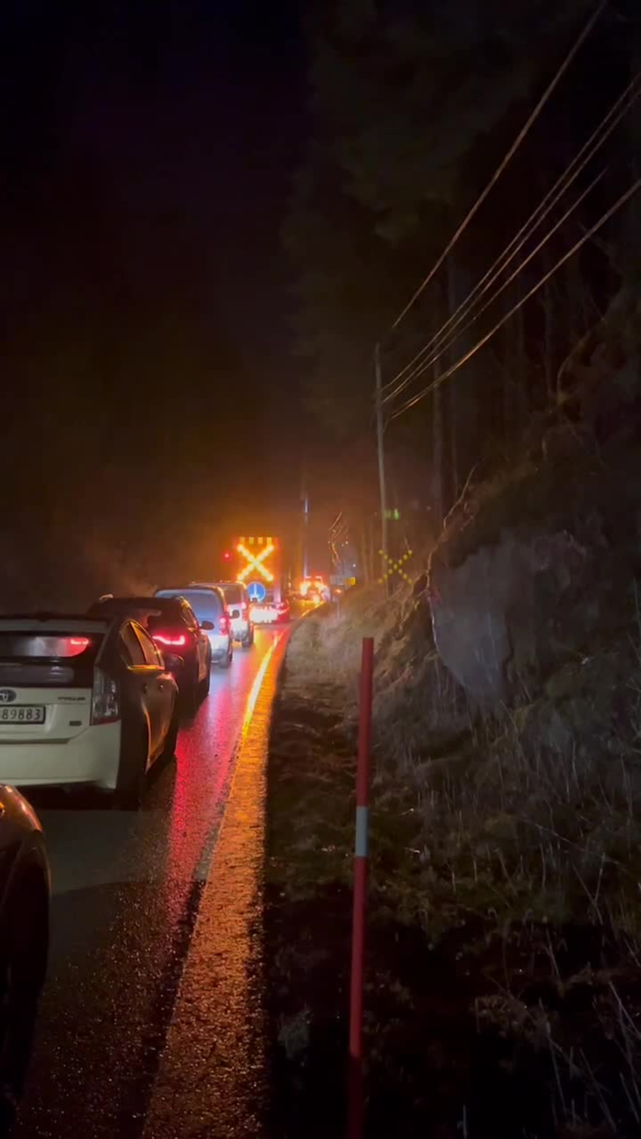 Her står trafikken på Fv. 566