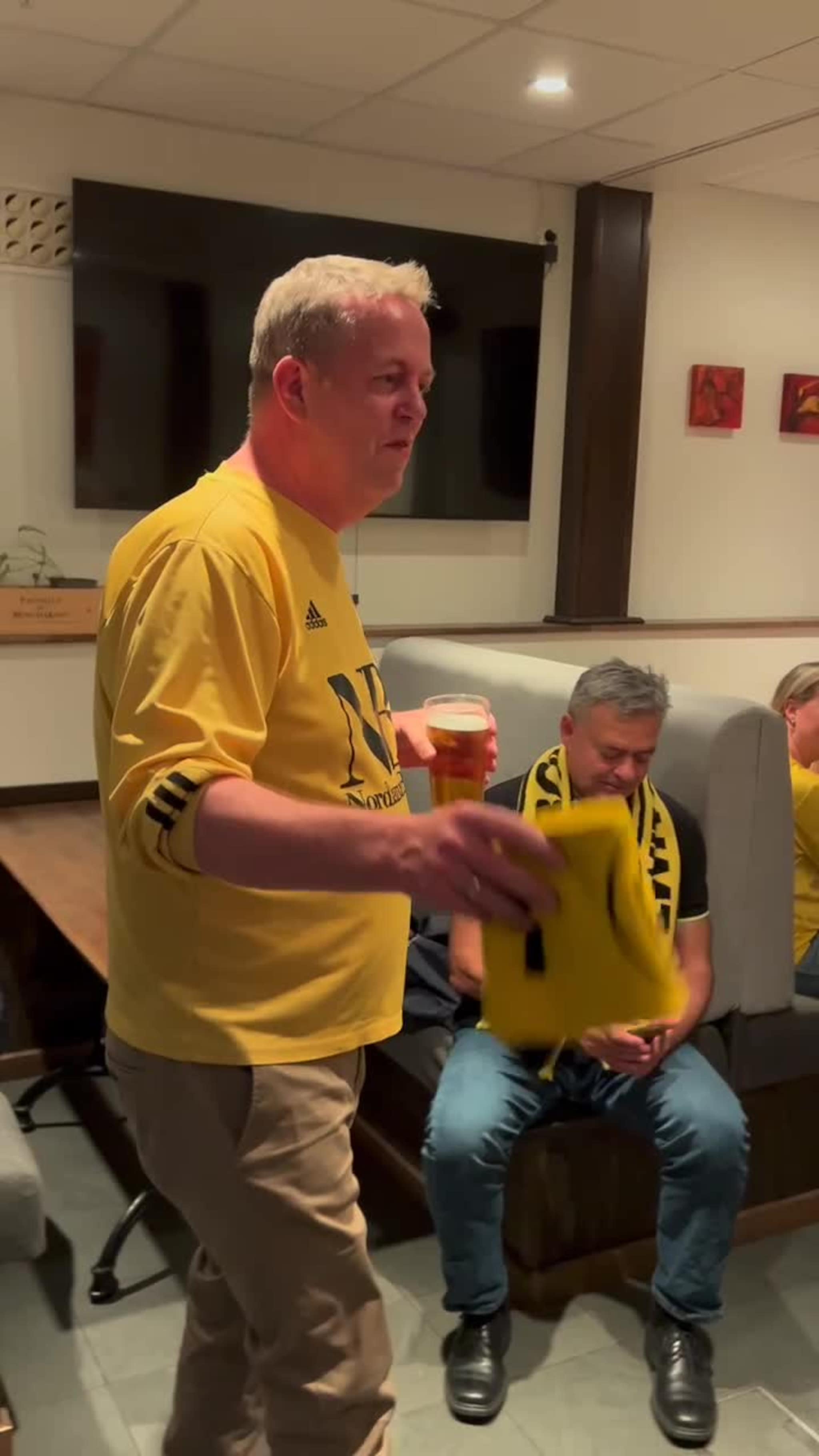 Kjetil Knutsen ga oss seriegull, la la la!