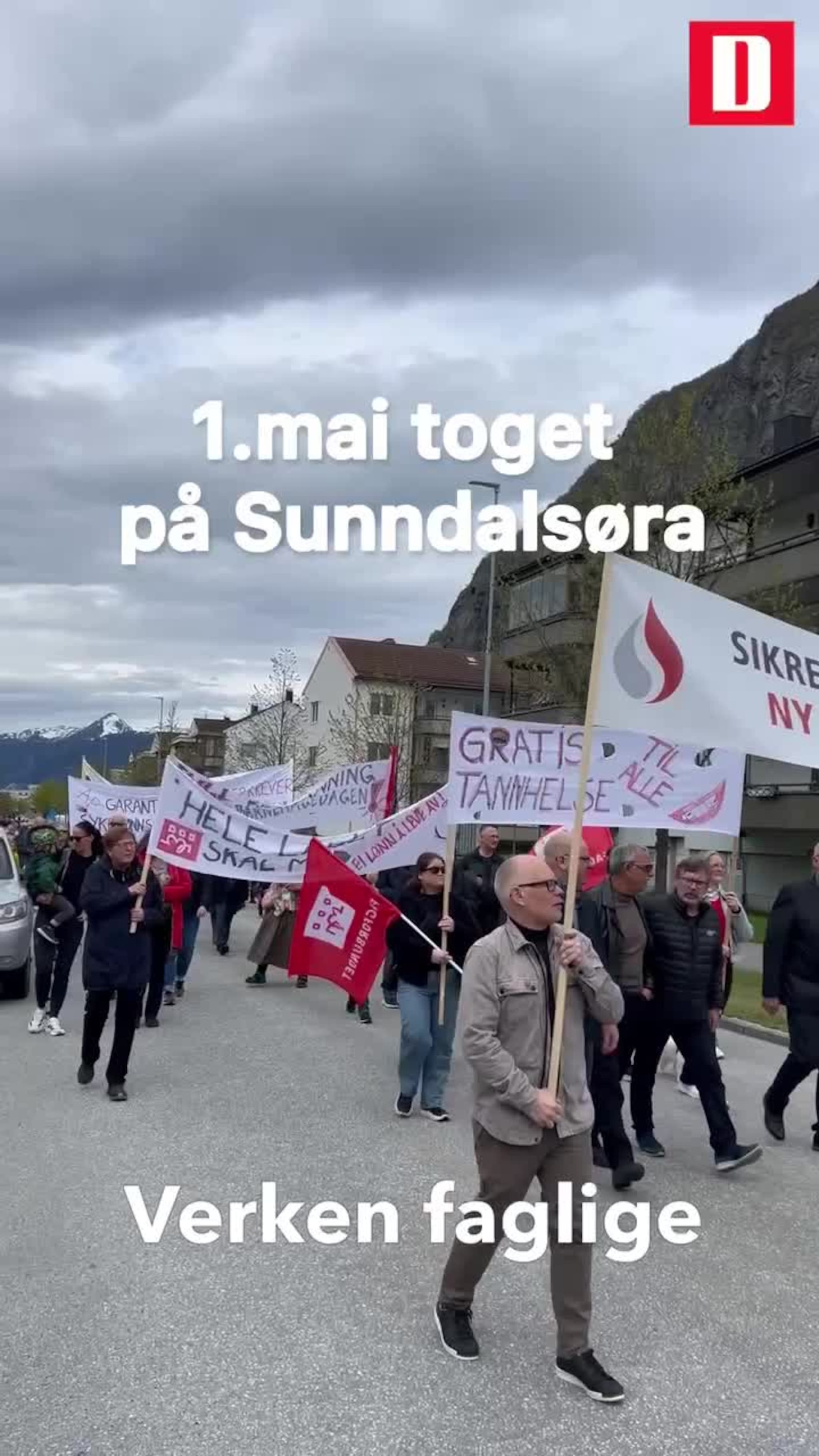 1.mai på Sunndalsøra ble feiret med tog