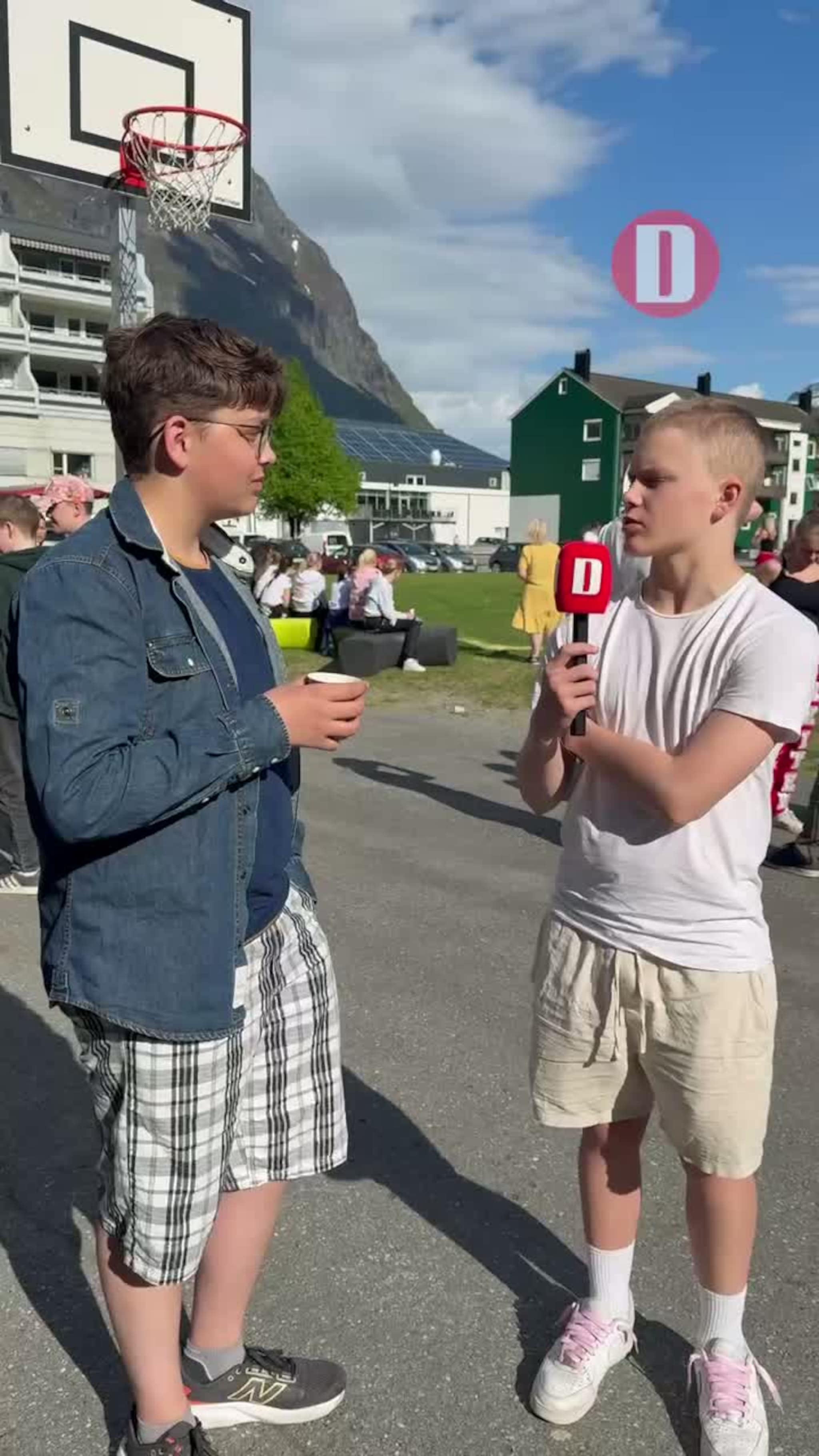 Ungdommene åpner døra – med én betingelse