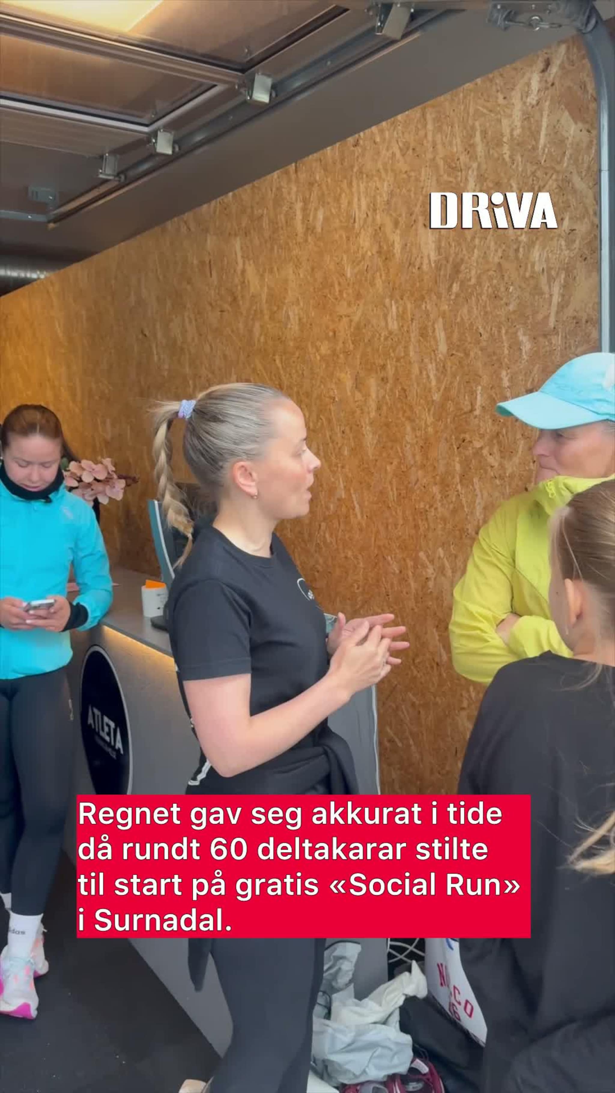 rundt 60 deltakarar stilte til start på gratis «Social Run» i Surnadal.