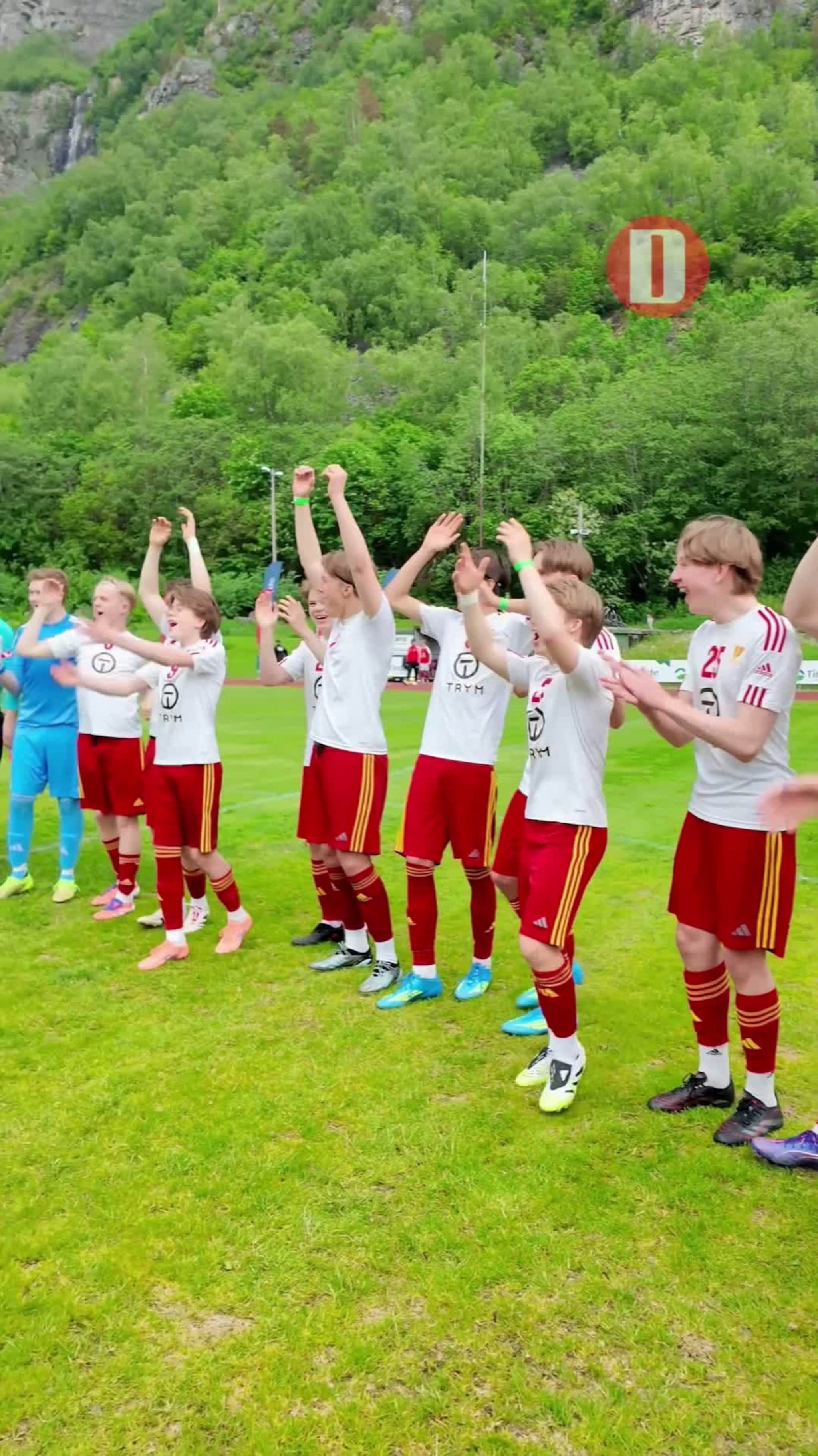 – Dette er viktig, ikke bare for fotballen
