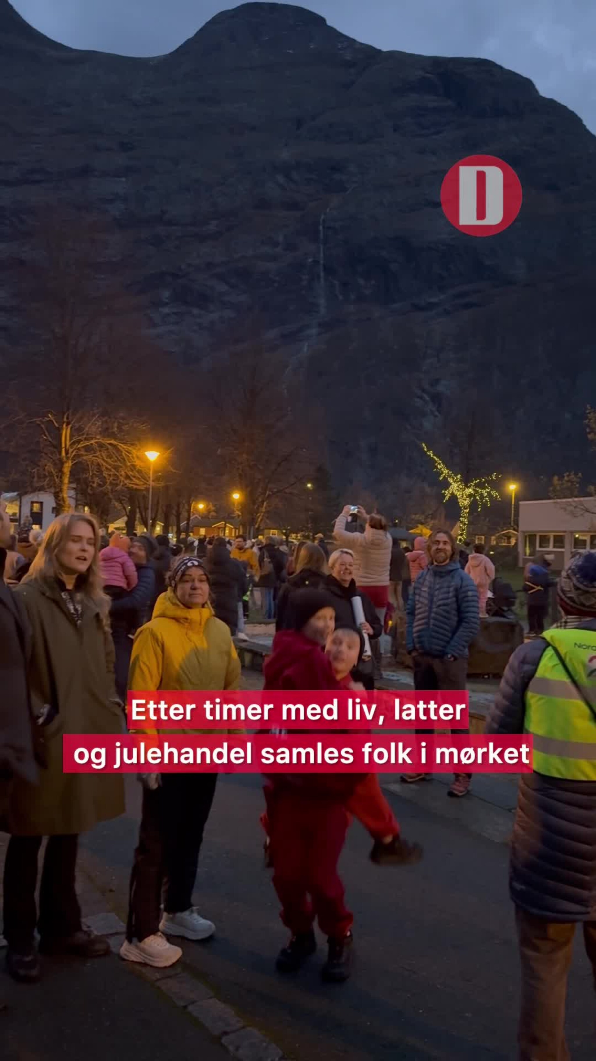Her tennes julelysene i Helsetunparken!