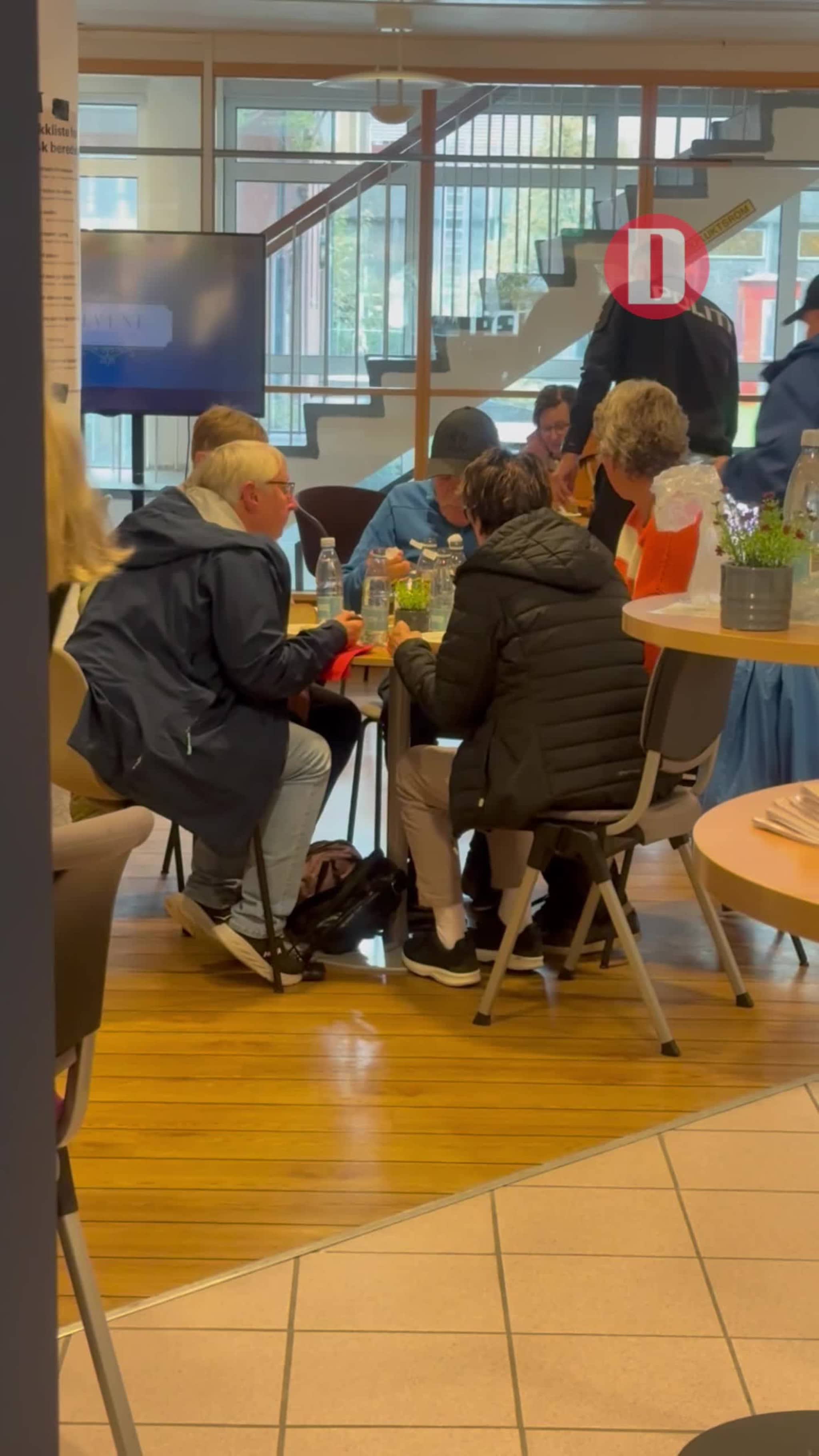 Suppa som samlet fullt hus