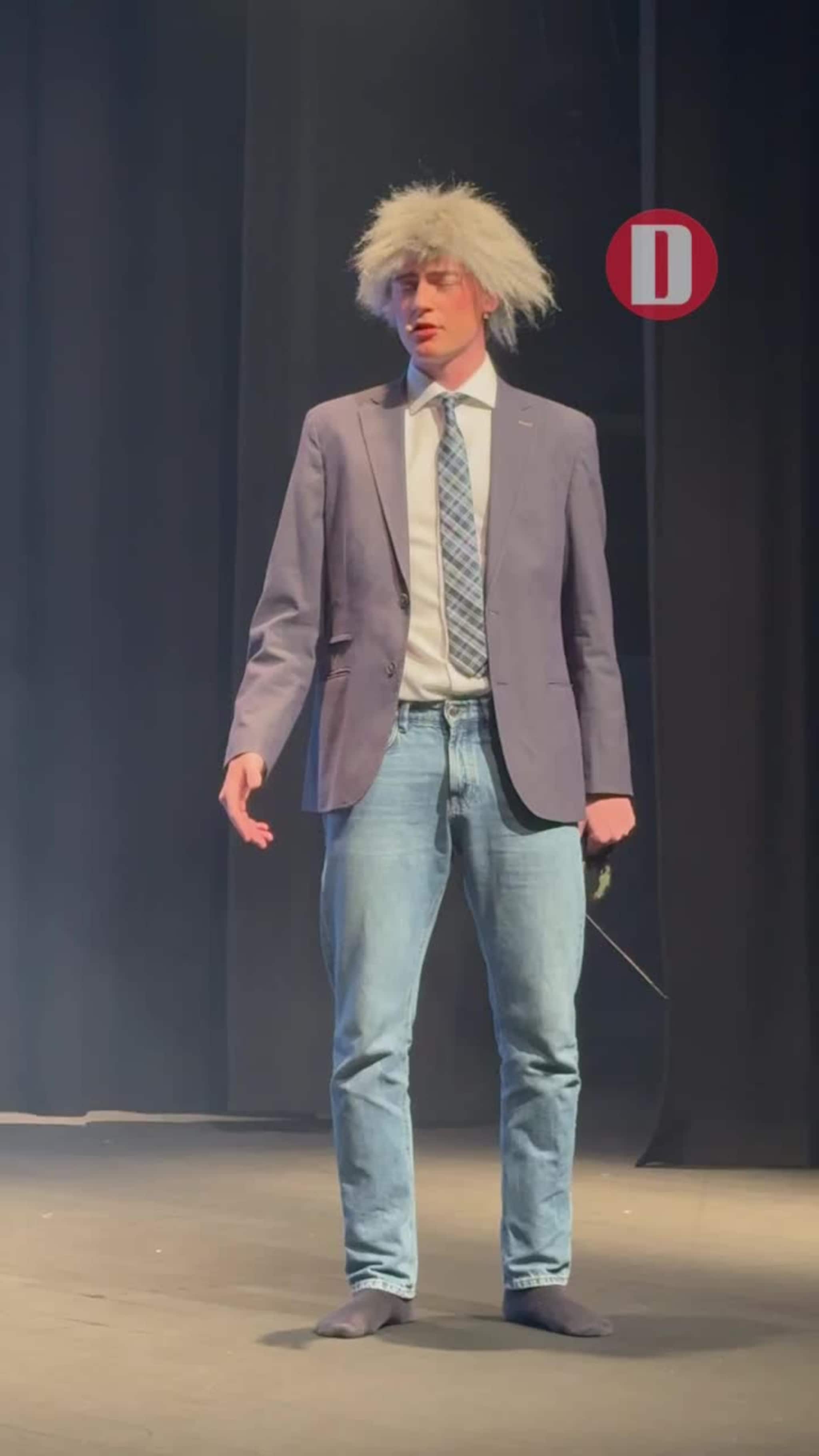 50 år med avgangsrevy