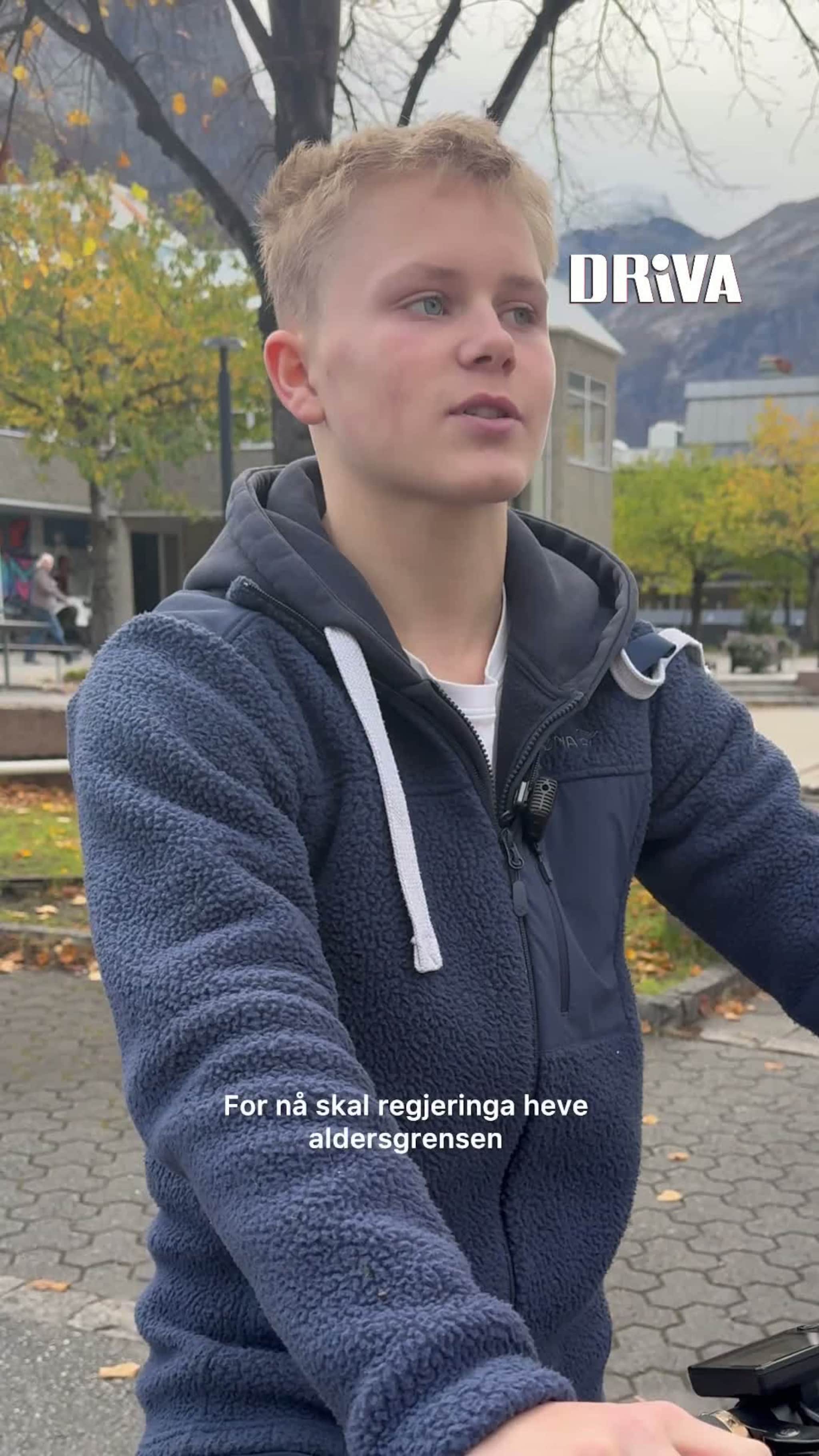 Regjeringen vil heve aldersgrensen på elsparkesykkel