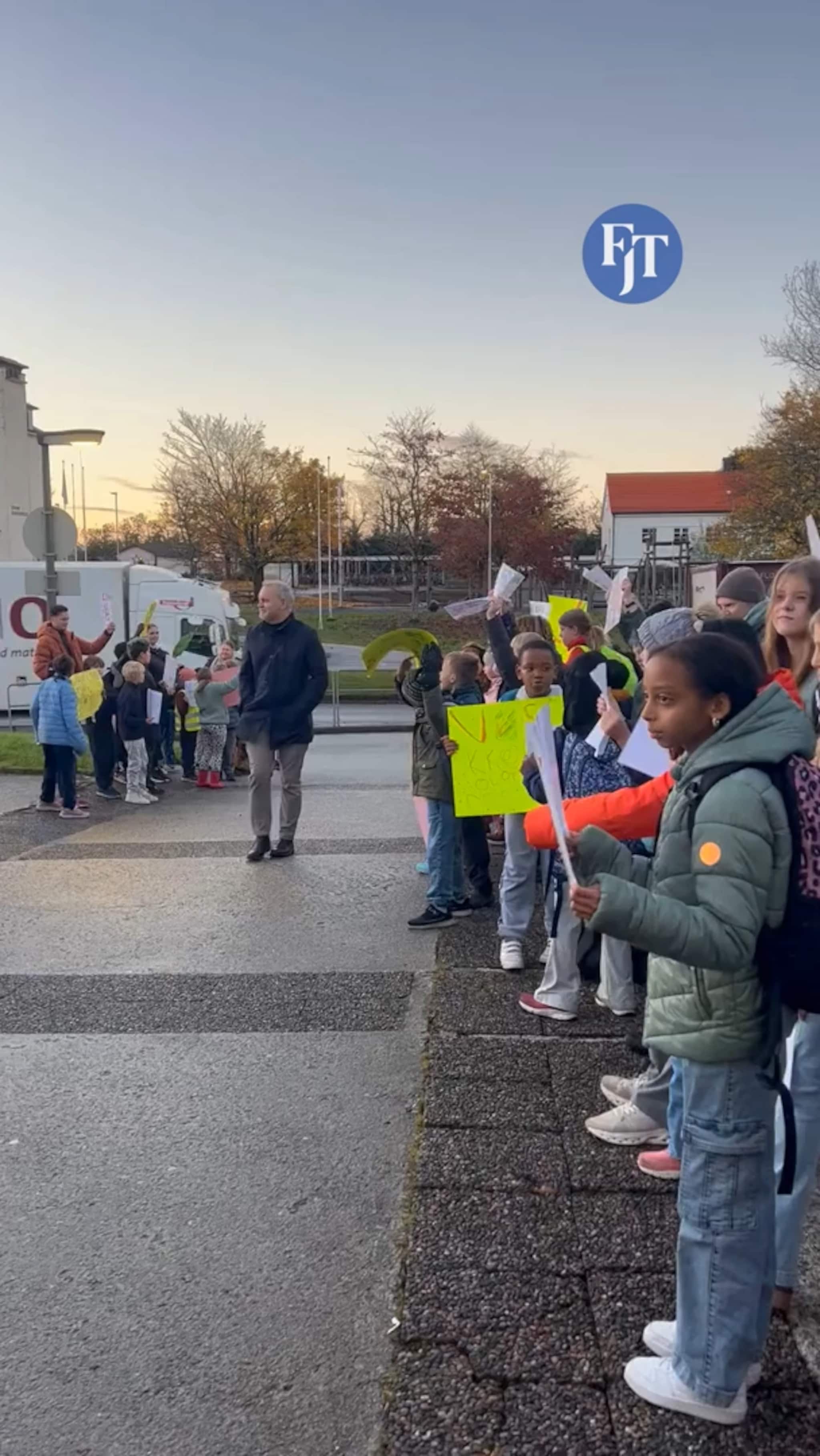 Demonstrasjon før møtet