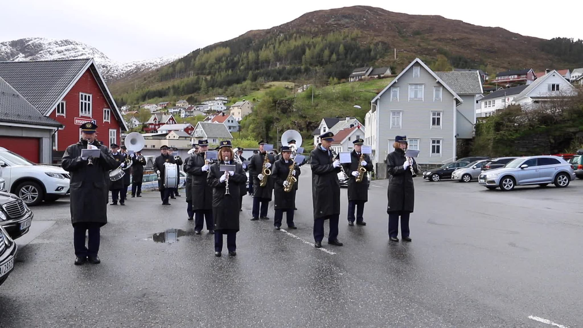 Måløy musikklag 17.mai.mp4