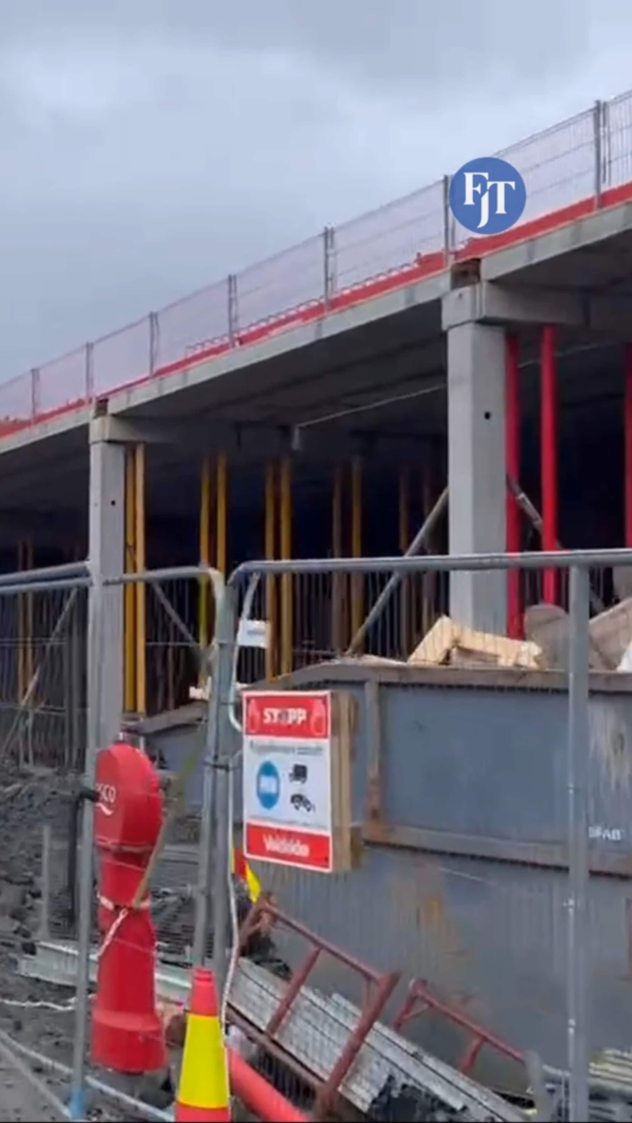 På synfaring på Skram skole-tomta