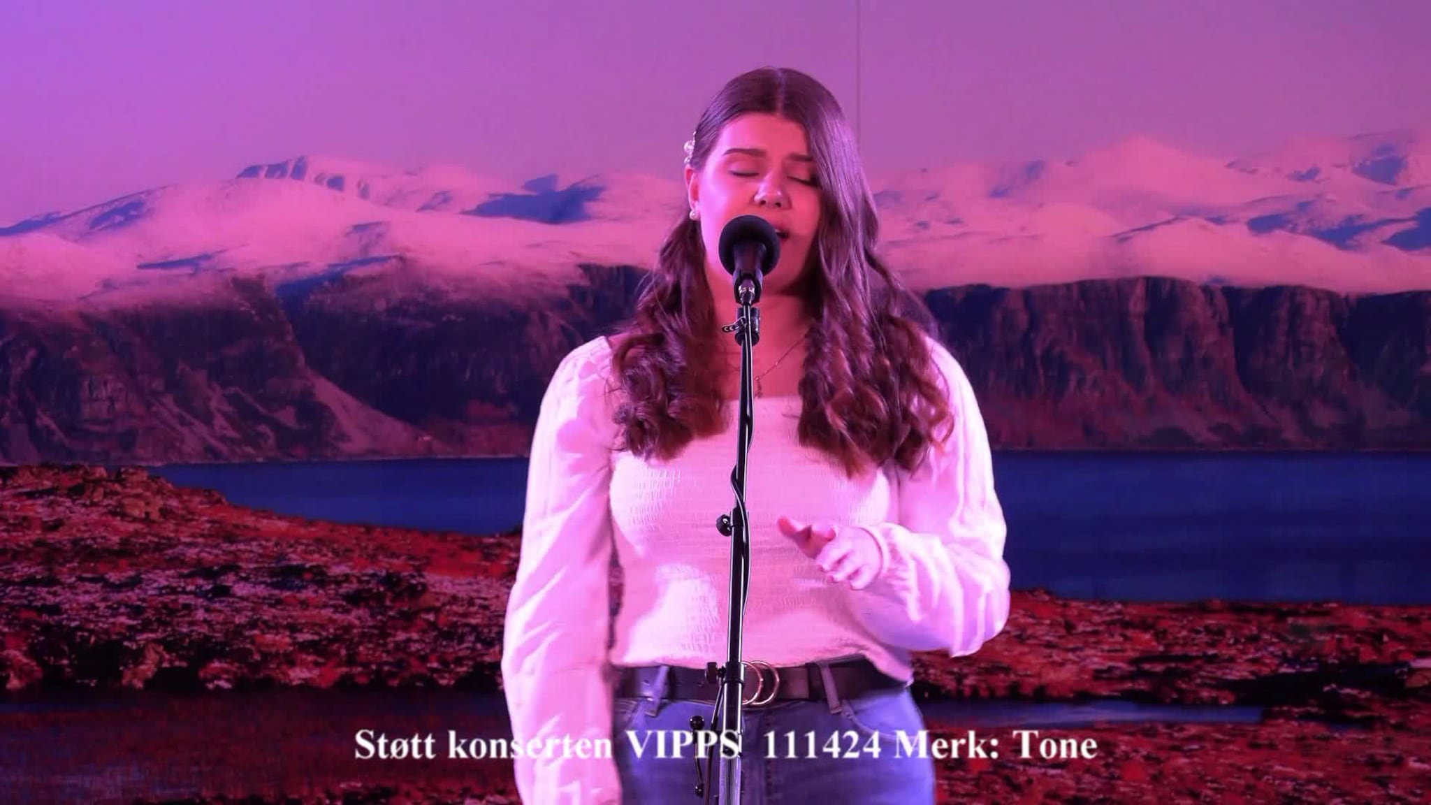 Tone Hessevik på Fjt sin digitale scene
