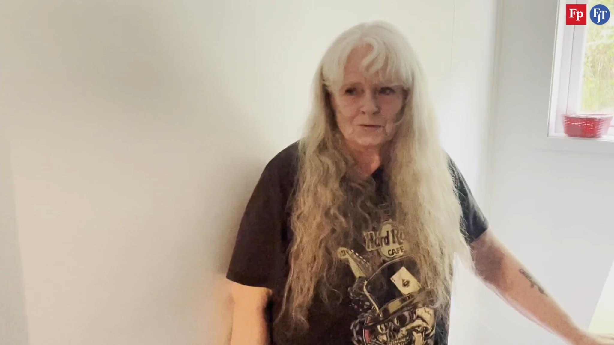Musikk er viktig i Lillian sitt liv. Ho klarer seg heller ikkje utan kvitost og Cola Zero