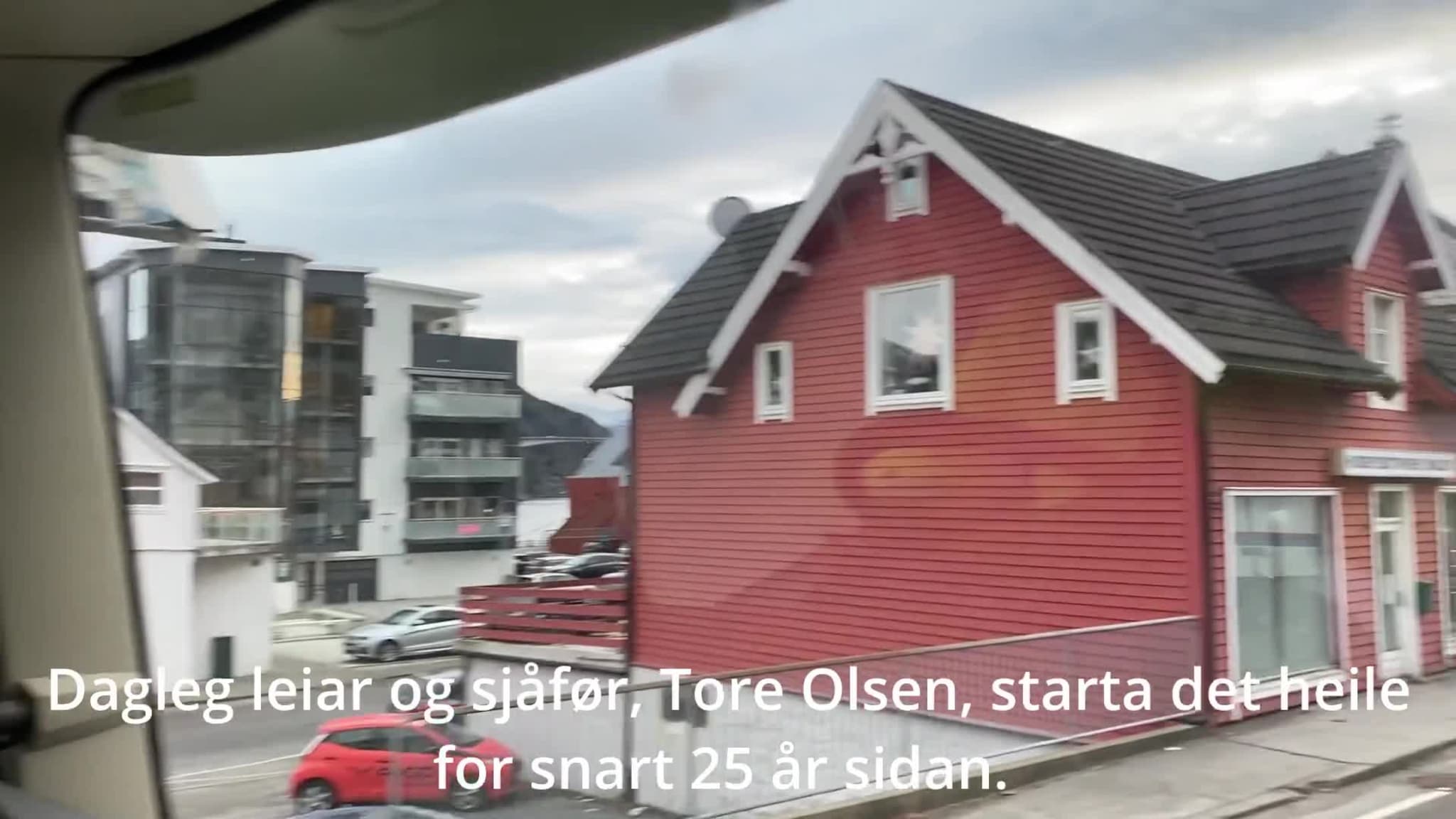 Olsen Transport køyrde nyttårskortesje.mp4