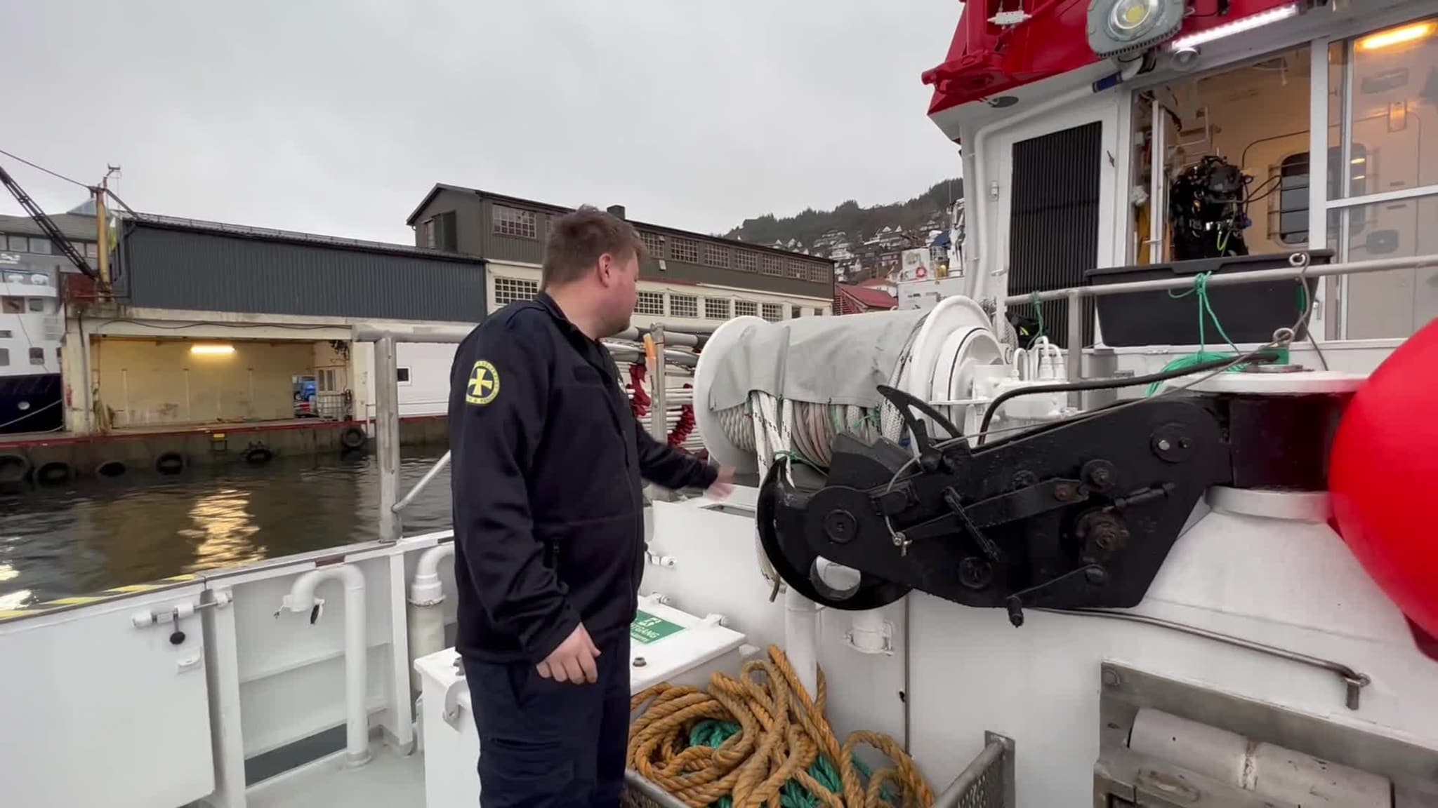 Omvisning på dekk på RS137 Kristian Gerhard Jebsen I