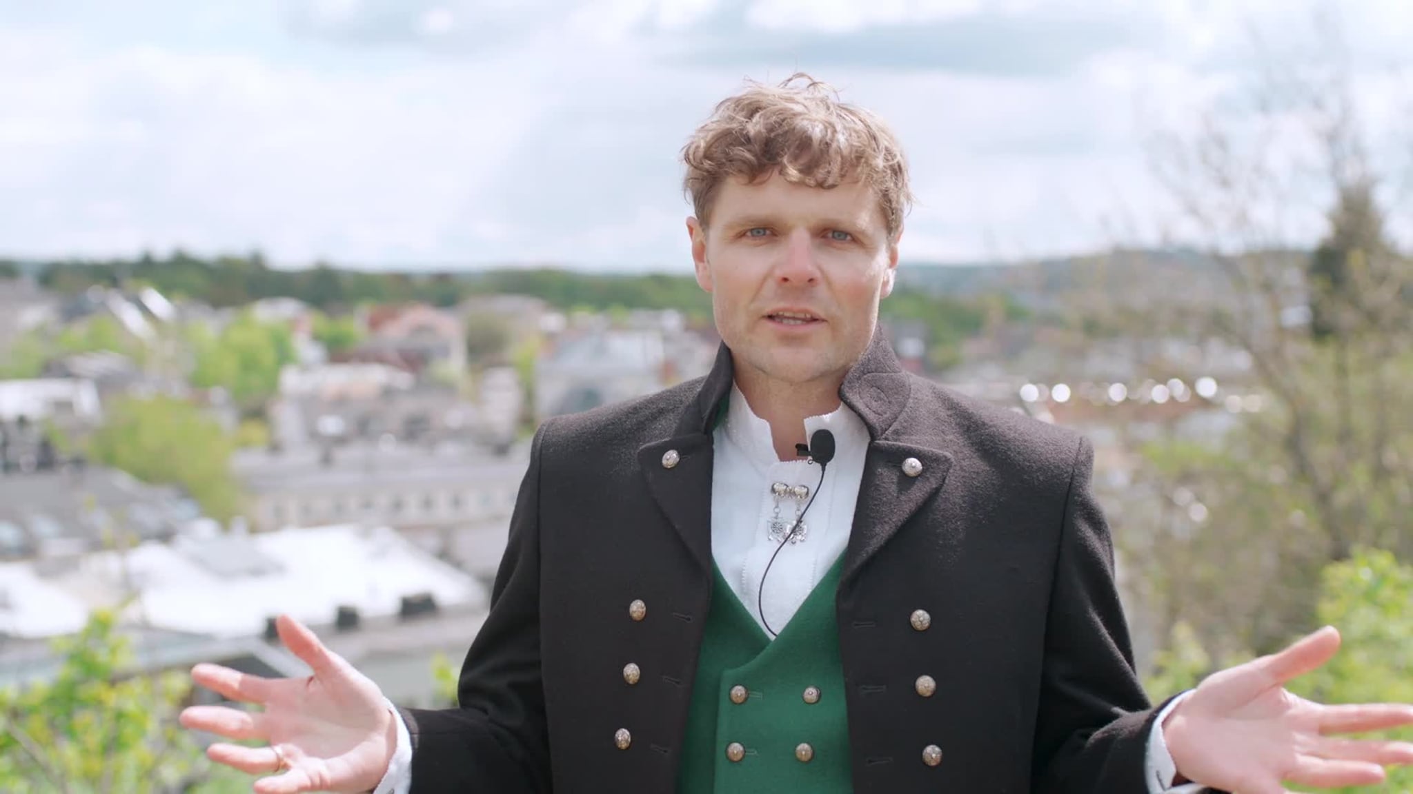 Måløy tale for dagen ved Øystein Hagen.mp4