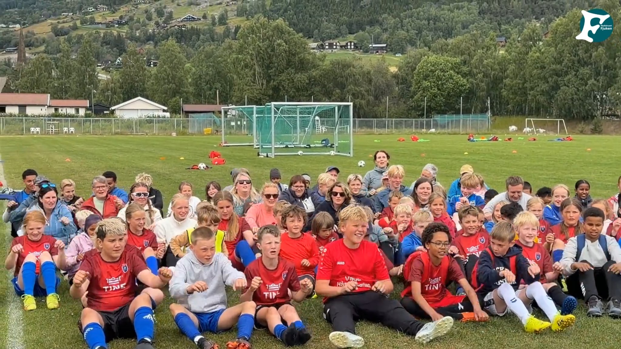 Fotballskulen i Vågå ror.MOV_Full HD 1080p_VIDEO.mp4