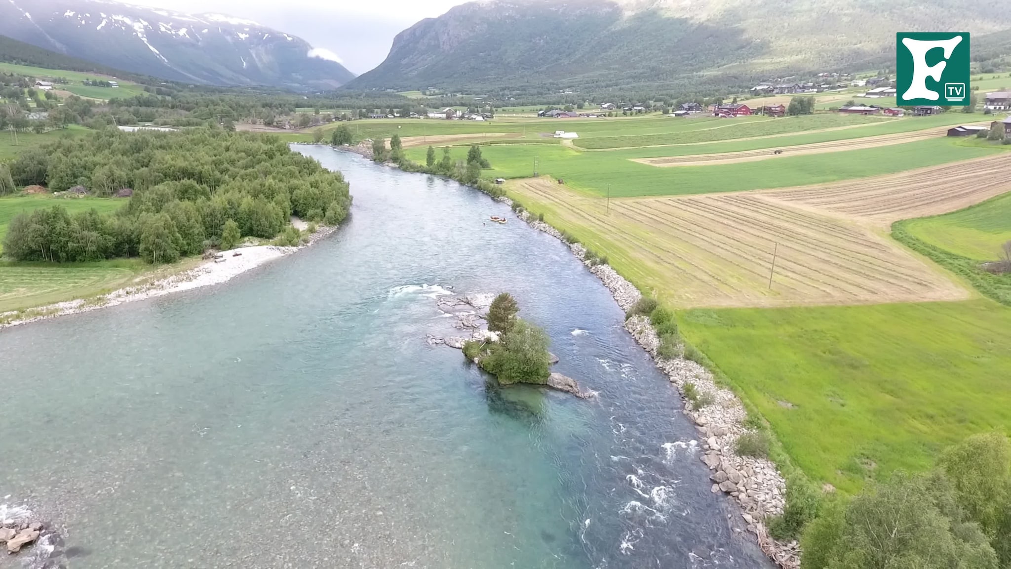Skjåk Adventure raftar i Ottaelva!