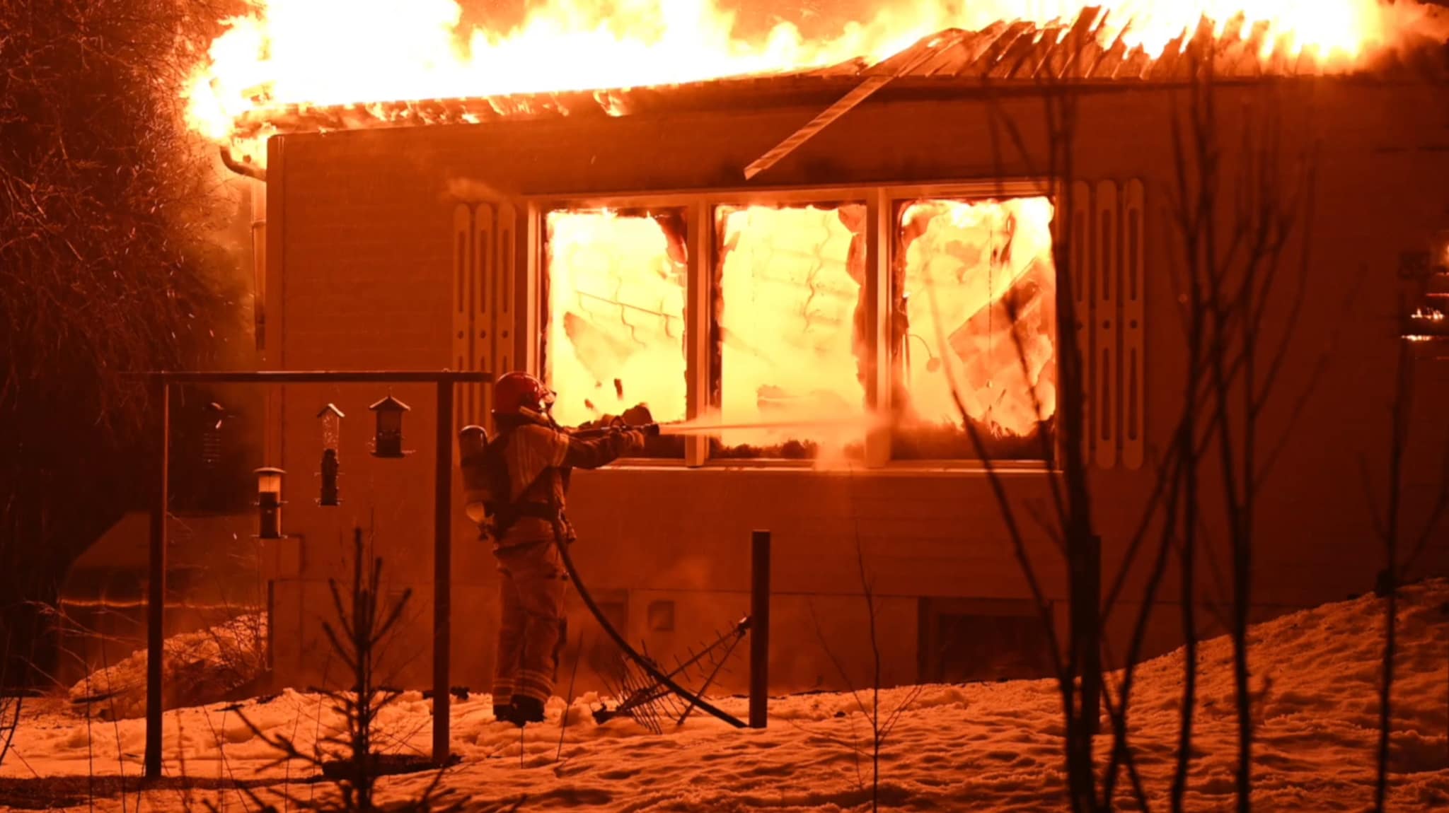 Hus gikk tapt i brann fredag morgen