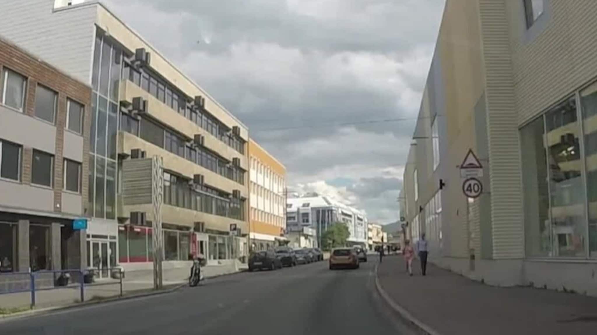 Flere mangler langs veien på Finnsnes: – Det er umulig å se