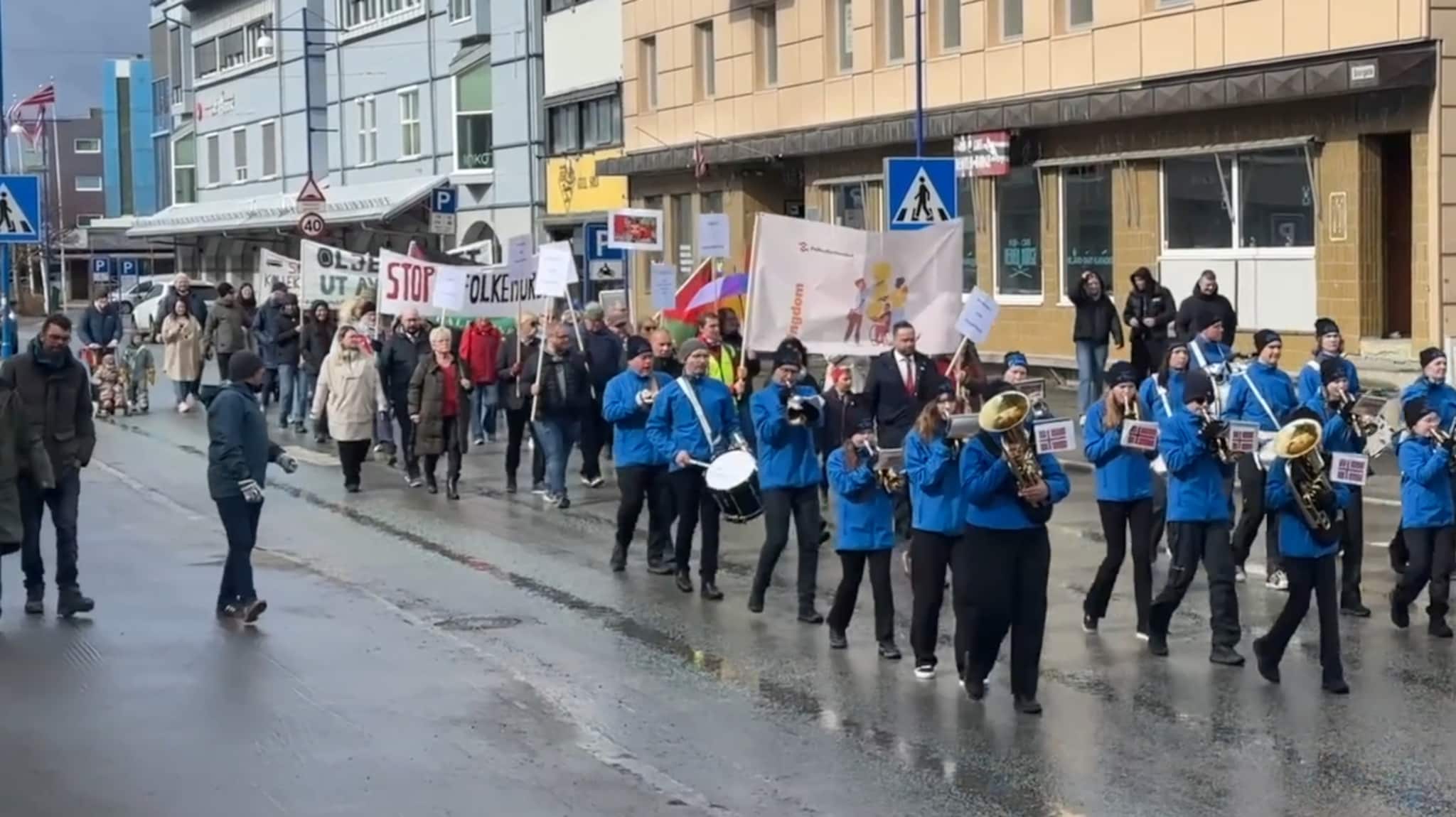 Trosset uværet for å markere dagen