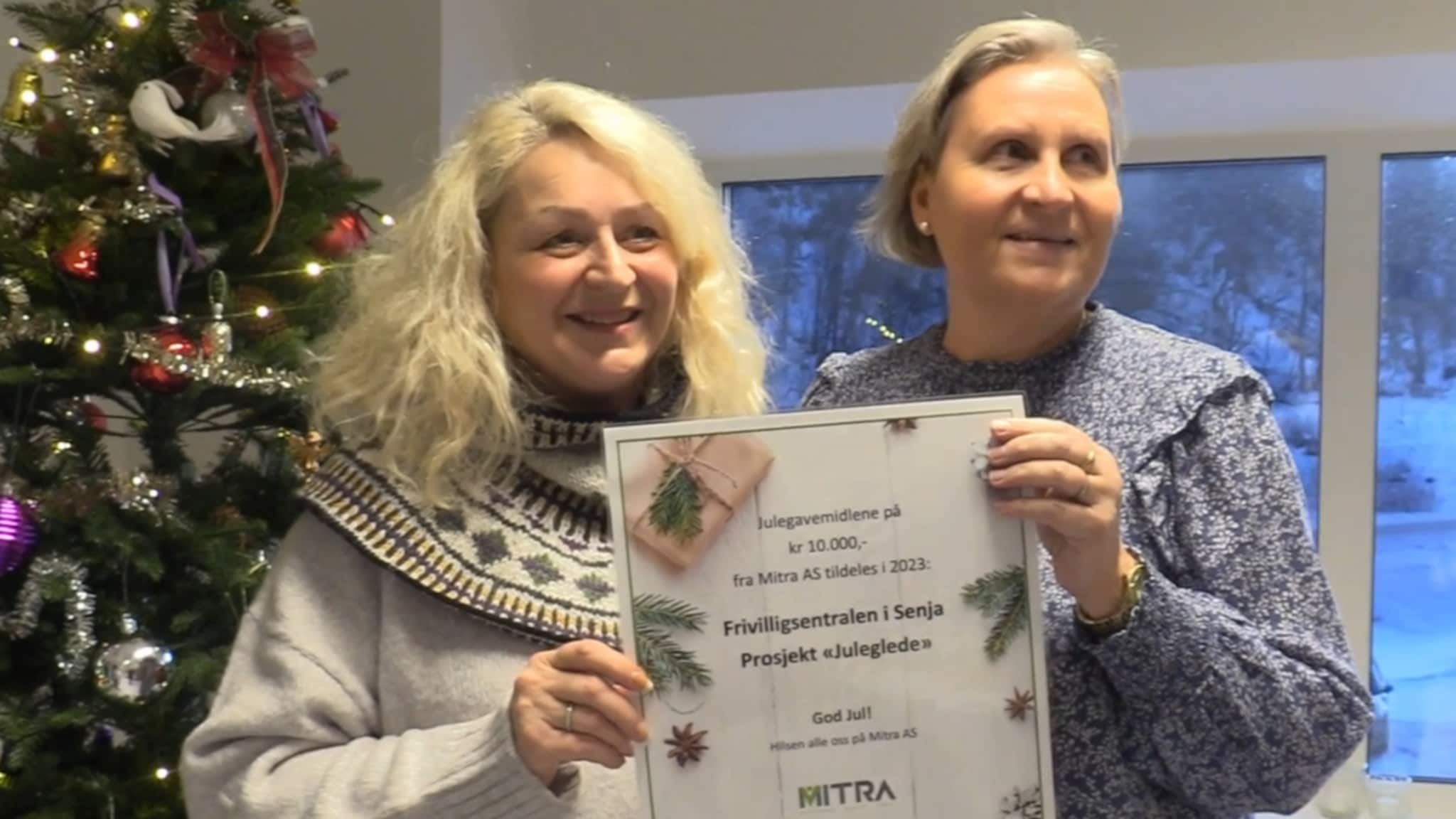 Fikk overrakt sjekk på 10.000 kroner: – Dette er så kjærkomment