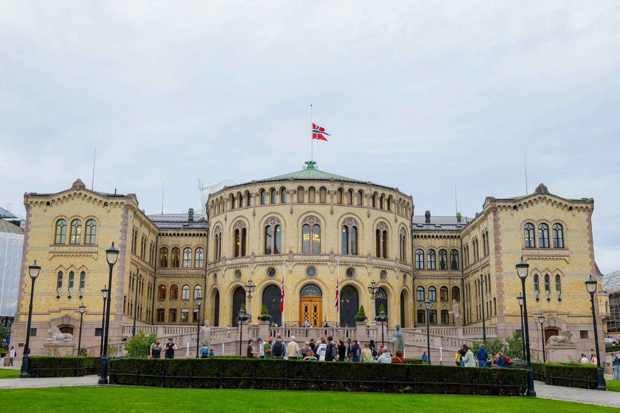 Kongen avlegger ed i Stortinget