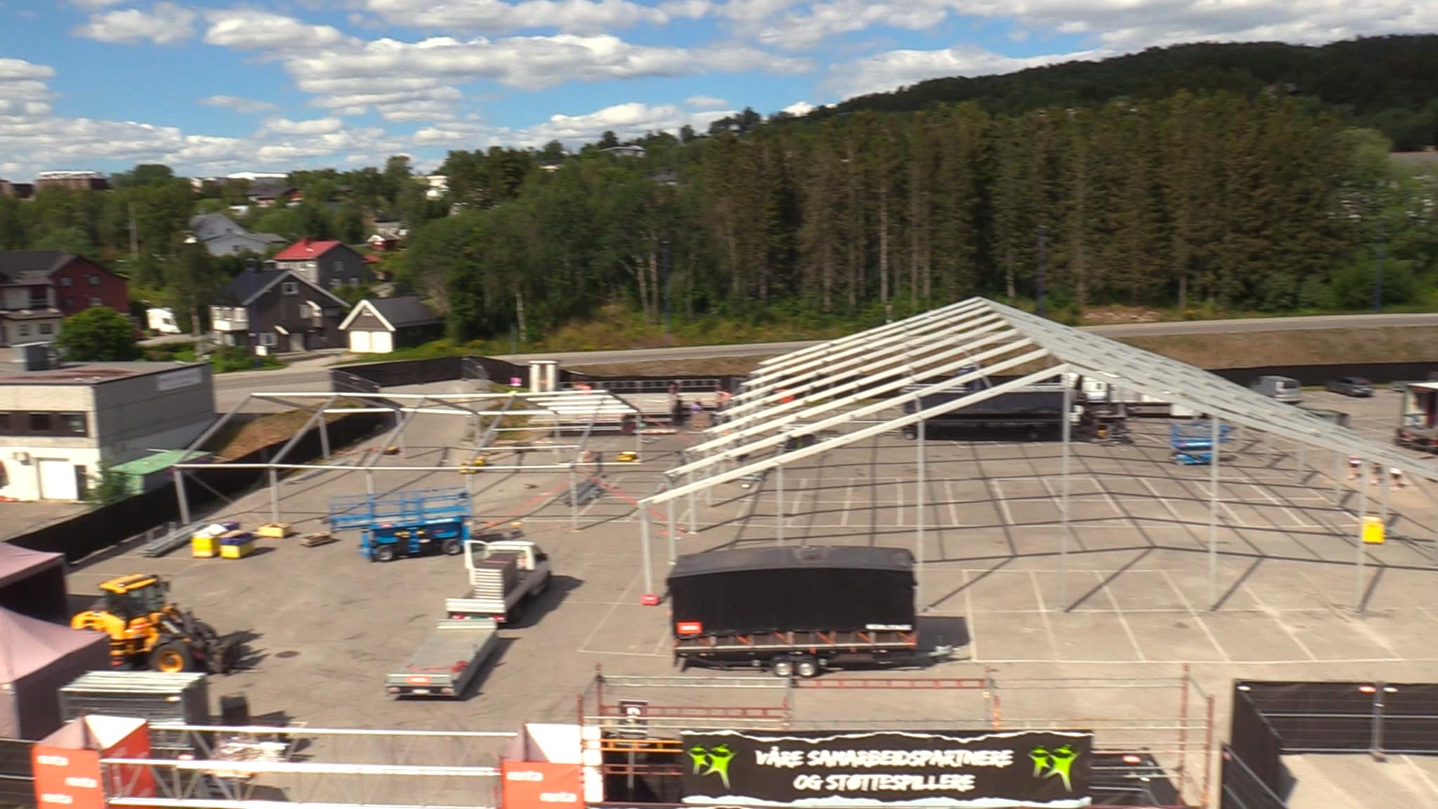 Nå er det snart klart for fest på Finnsnes: – Det blir non-stop musikk fra to scener