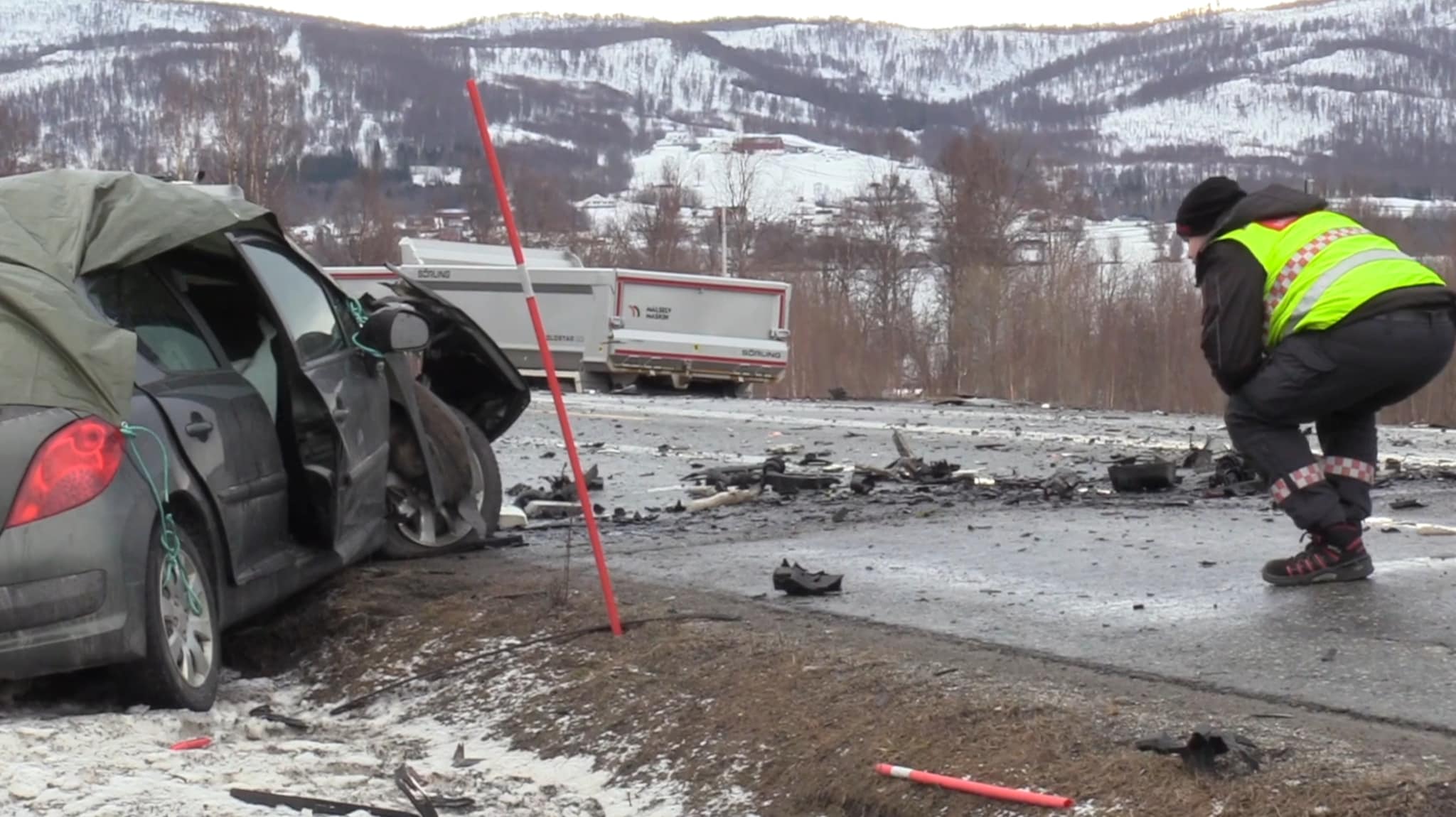 Én omkommet i bilulykke