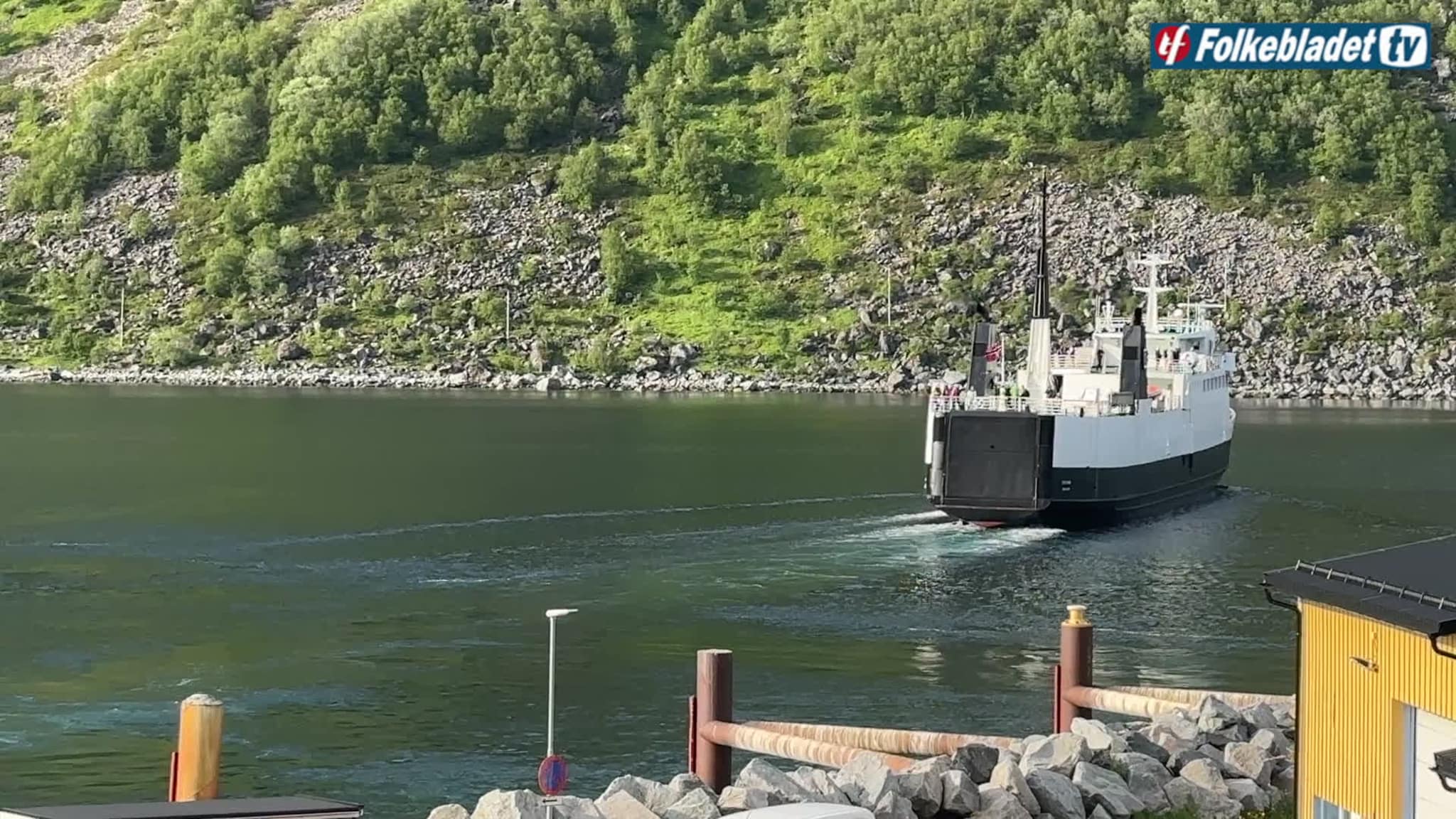 Lange fergekøer — flere som må stå igjen